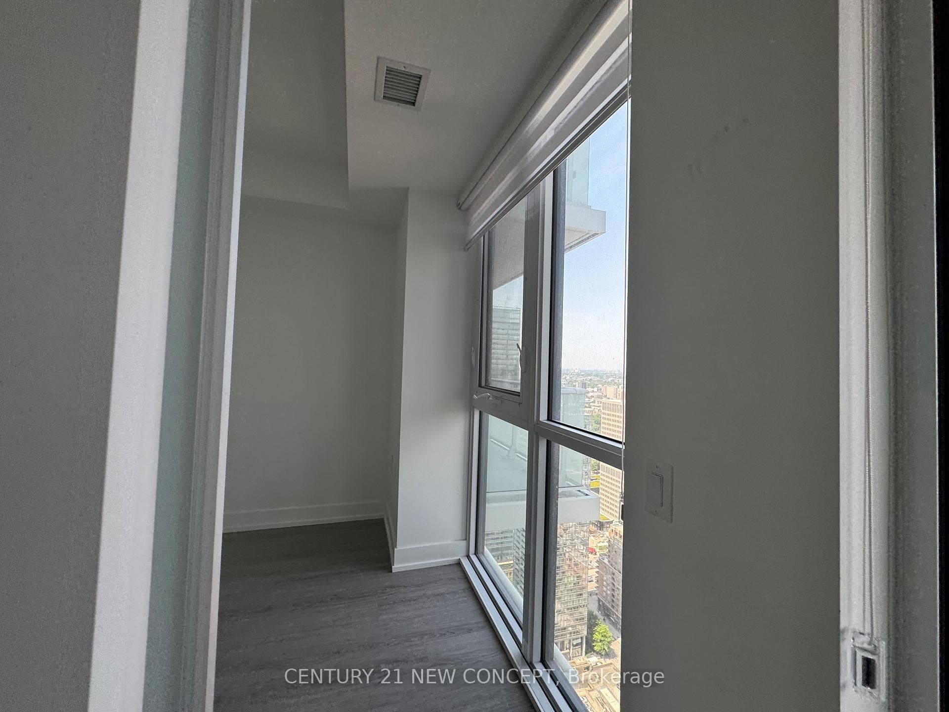 7 Grenville Street Unit 4605 photo 12