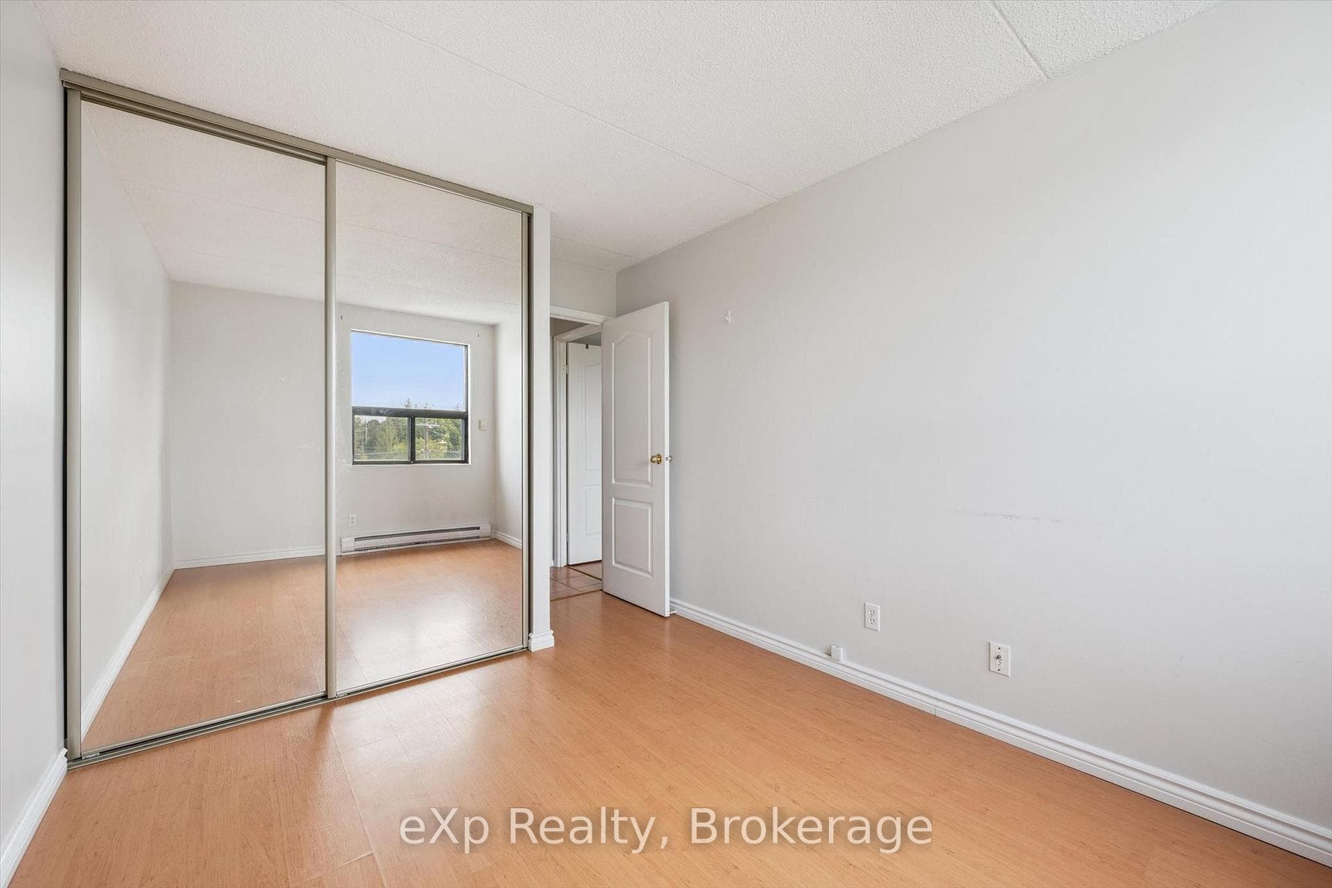 65 Silvercreek Parkway Unit 404 photo 21