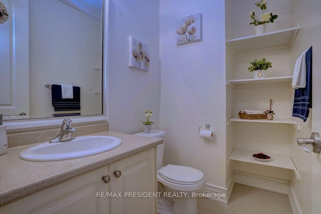 14 Burlwood Road photo 20