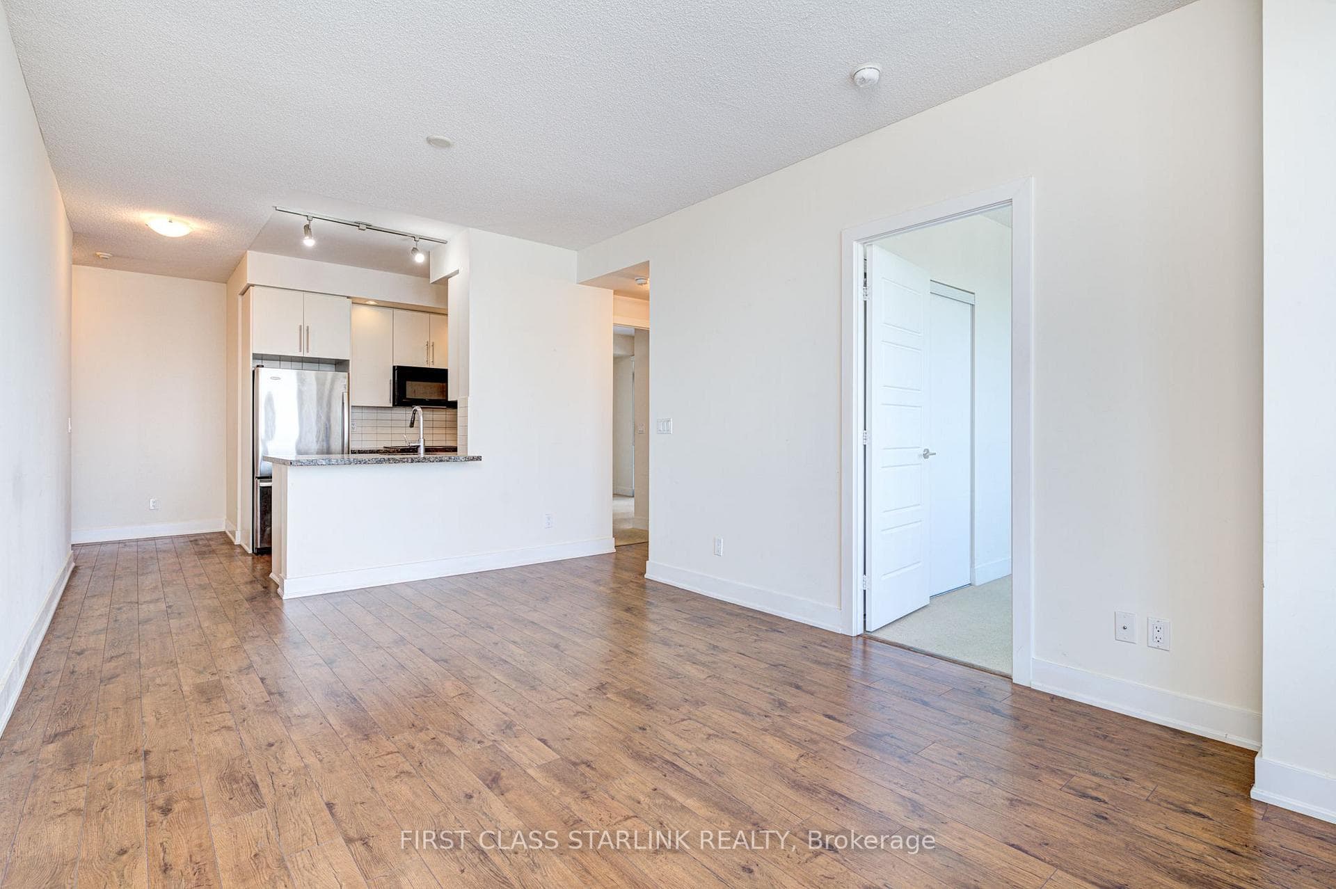 28 Linden Street Unit 2602 photo 12