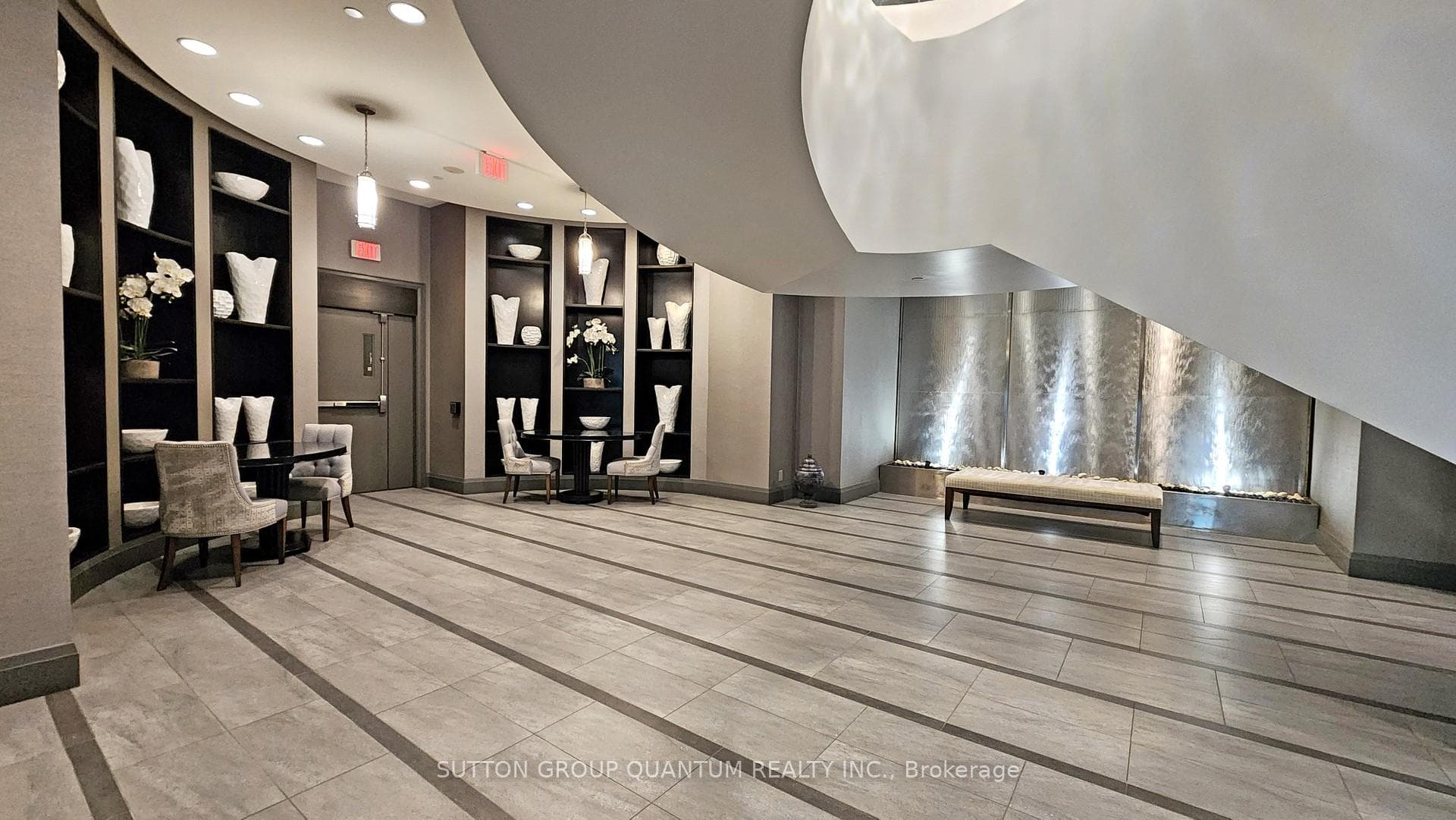 11 Bronte Road Unit 406 photo 7