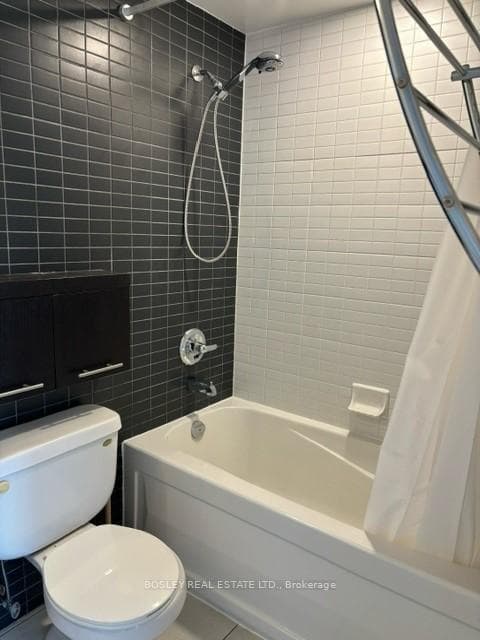 21 Carlton Street Unit 3009 photo 12