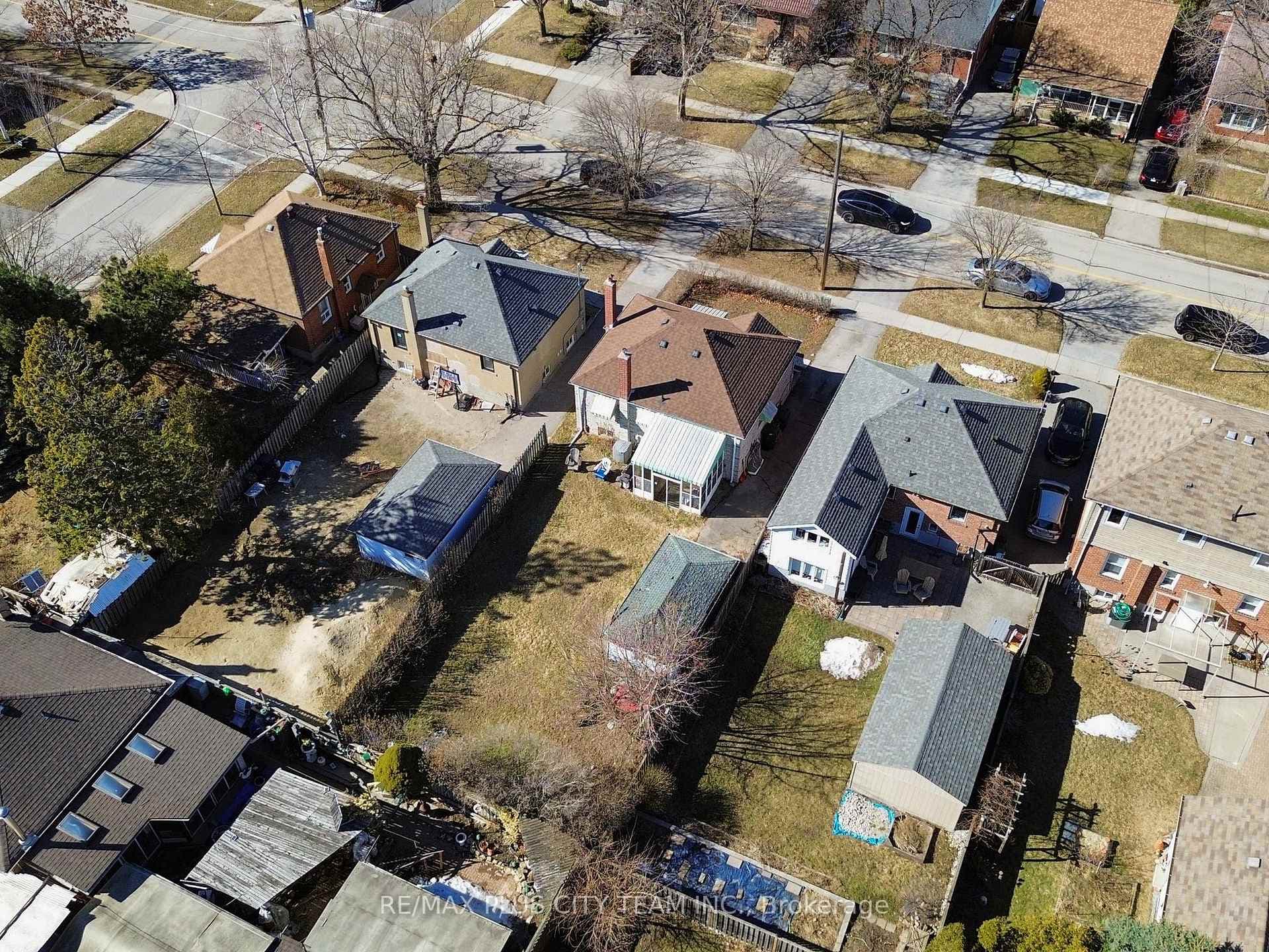 387 Lanor Avenue photo 8