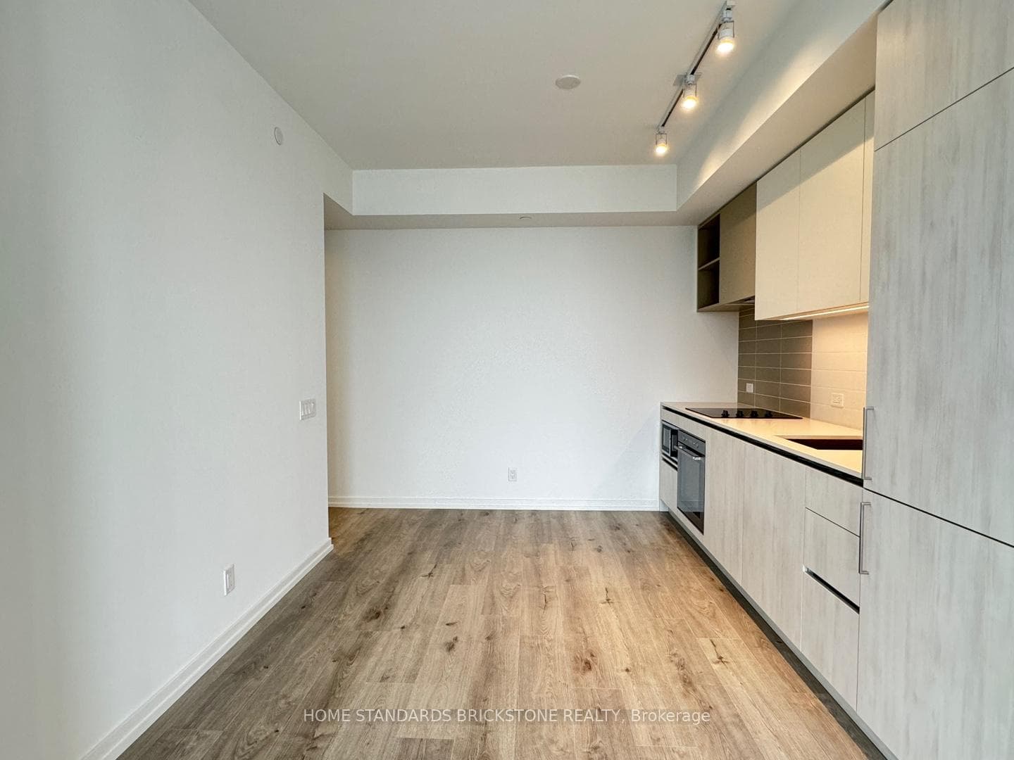 7890 Jane Street Unit 5501 photo 4