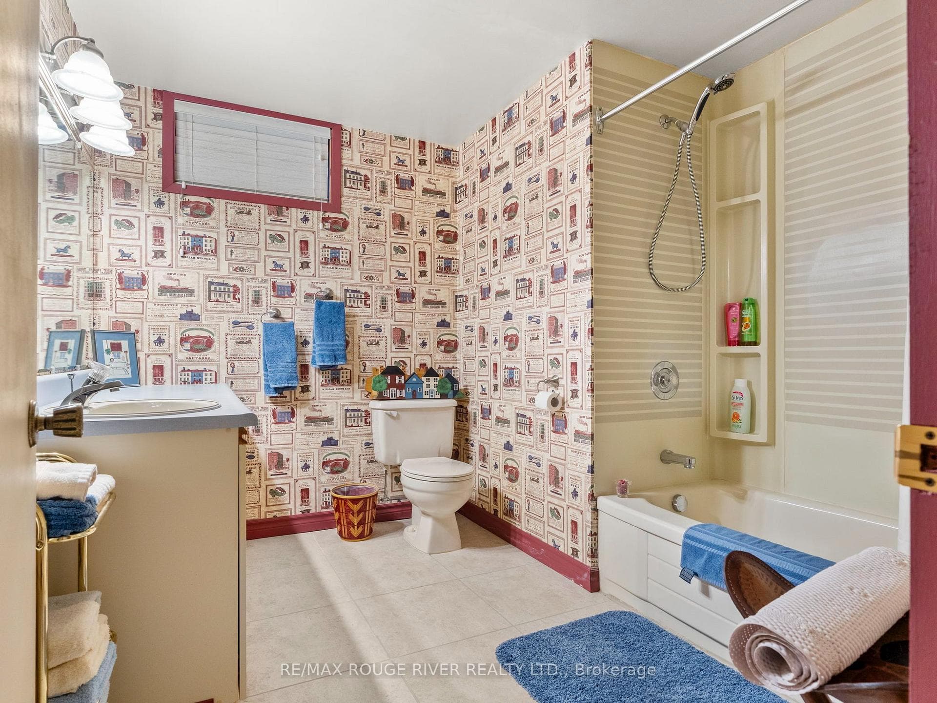132 EARL Road photo 32