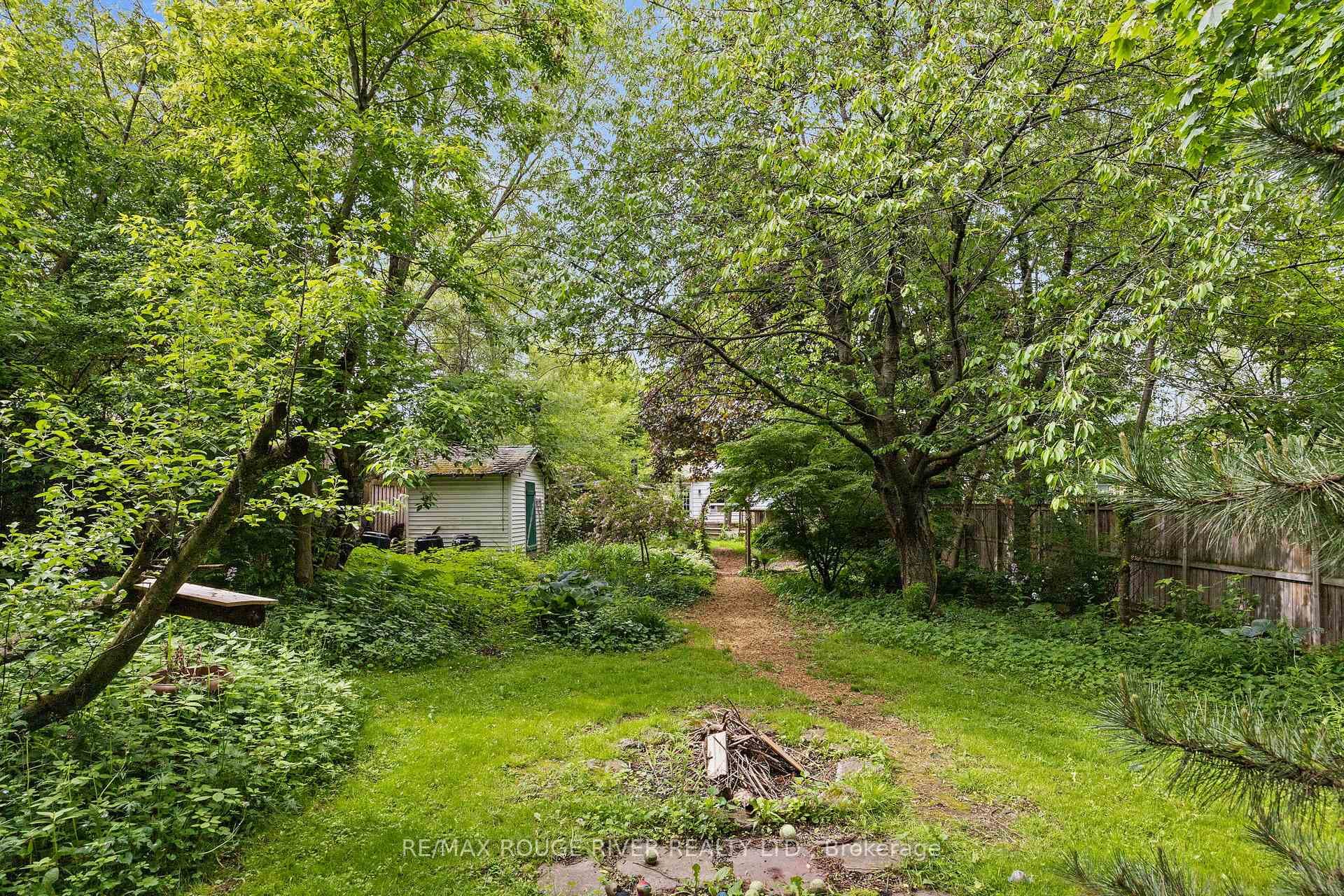 211 Island Road photo 26
