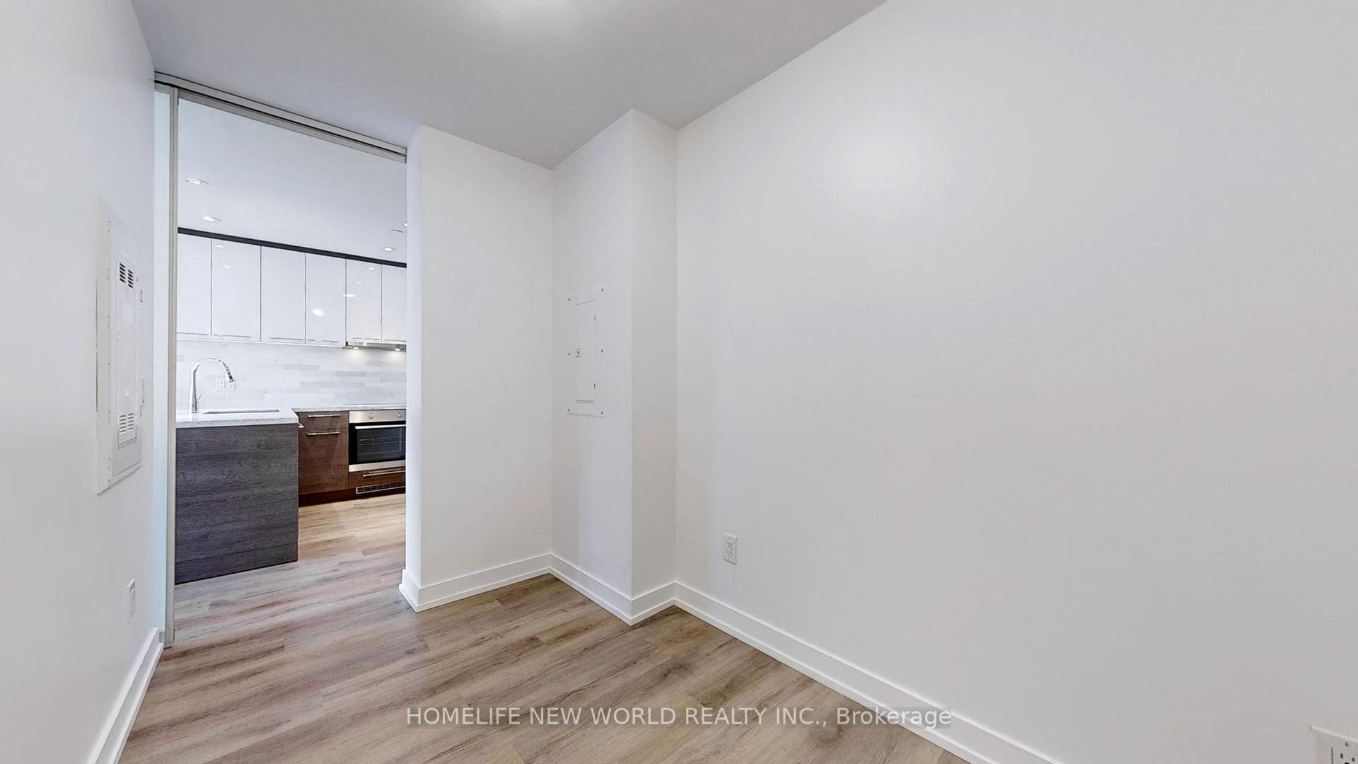 488 University Avenue Unit 5211 photo 14