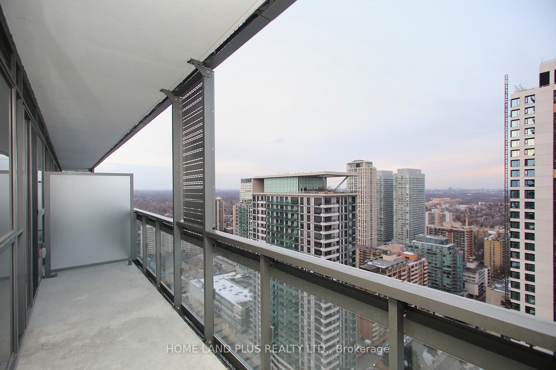 39 Roehampton Avenue Unit 2702 photo 43