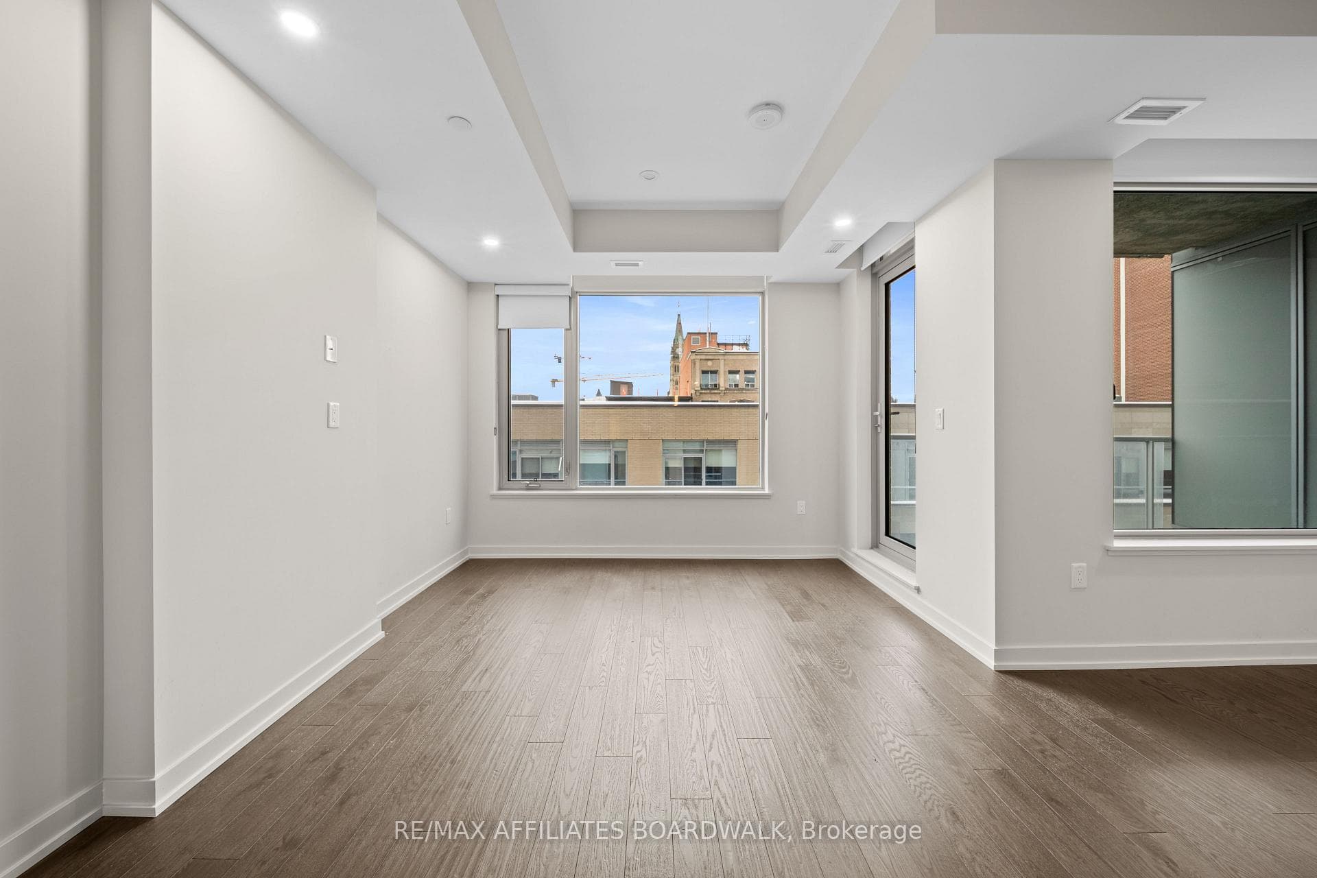 101 Queen Street Unit 706 photo 13
