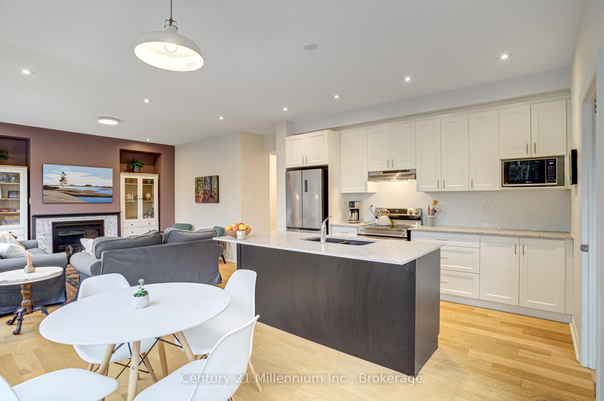 22 Kirby Avenue photo 16