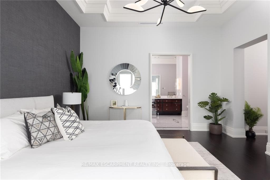 300 Randall Street Unit PH1 photo 16