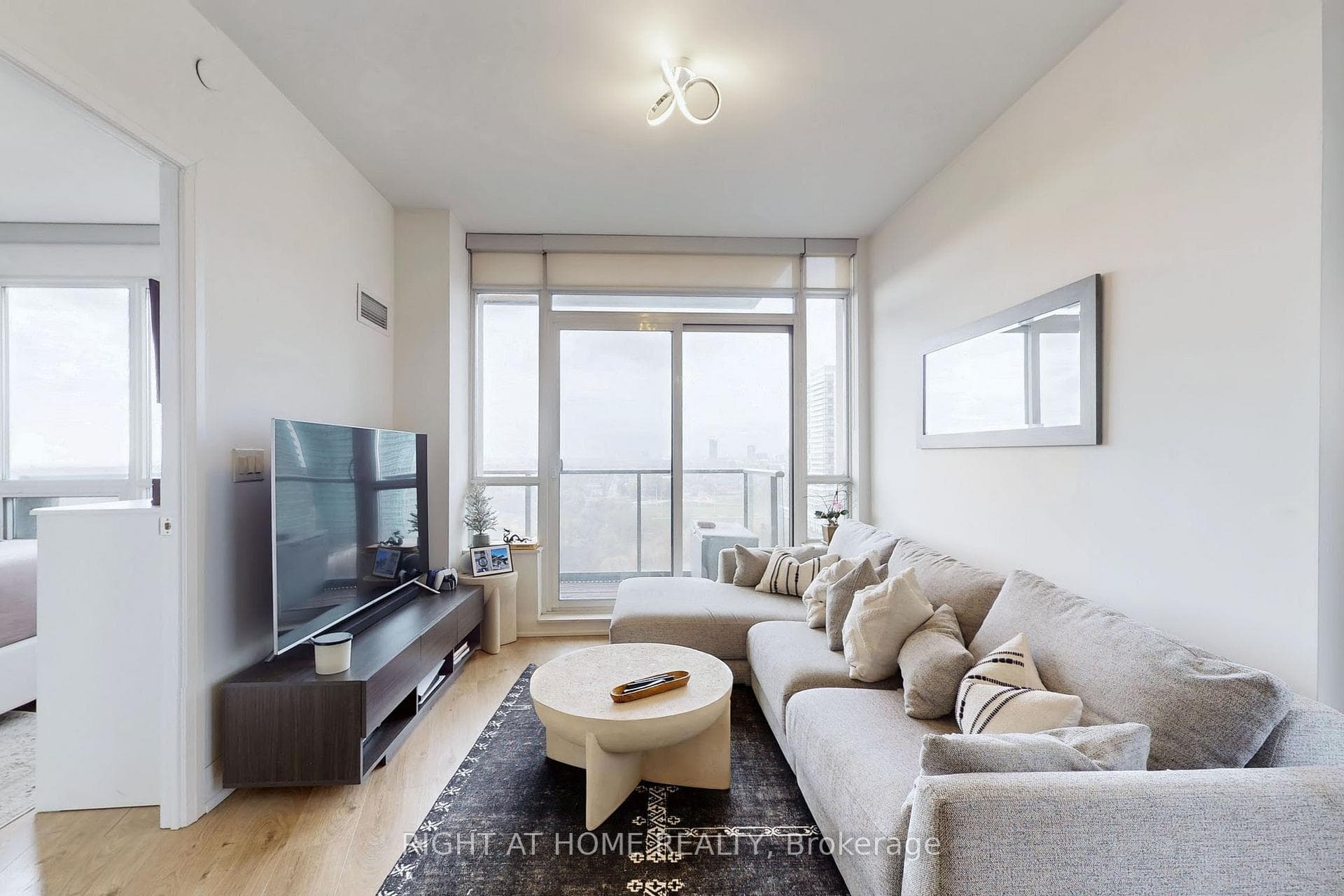 36 Park Lawn Road Unit 1505 photo 15