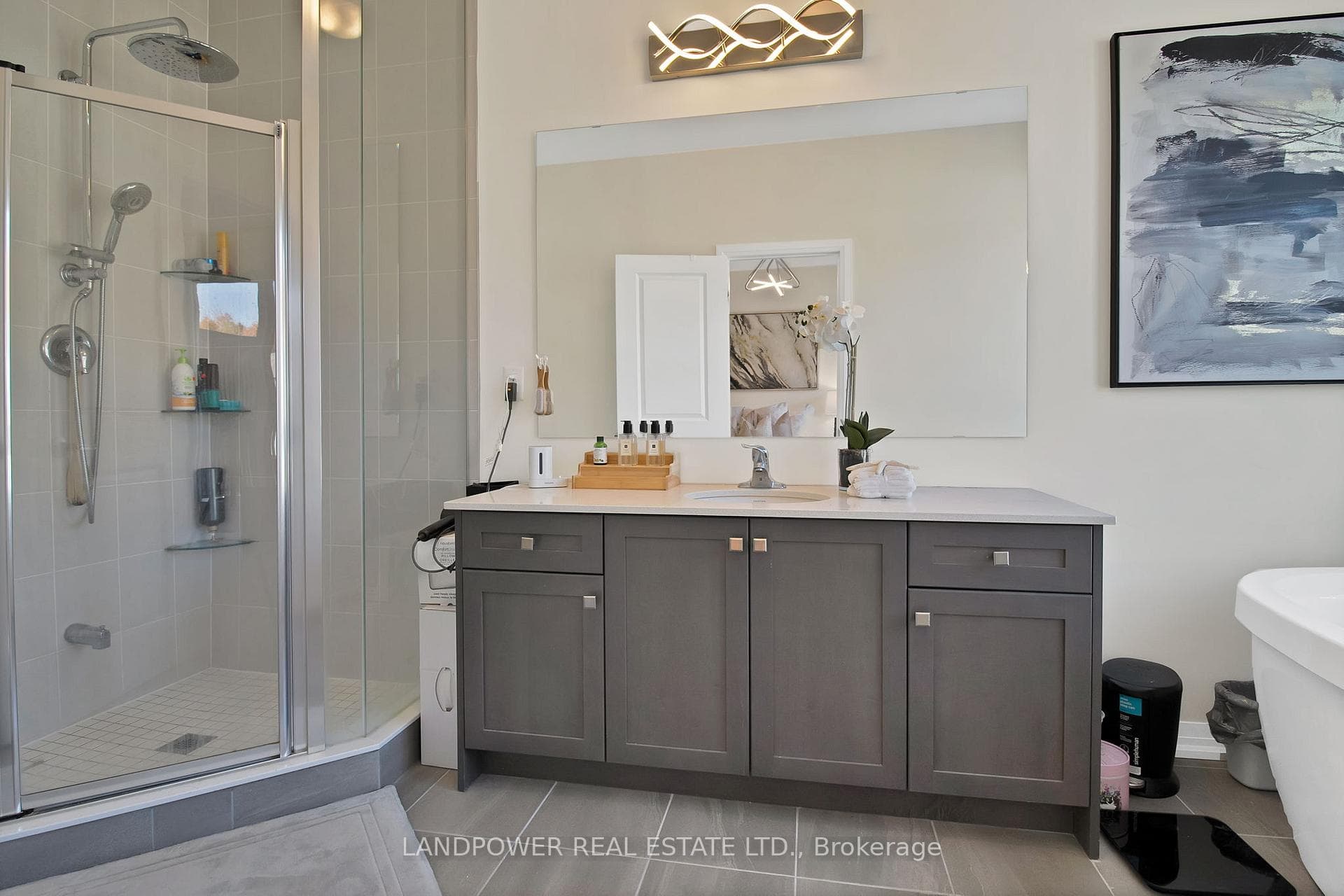 30 Lord Melborne Street photo 42
