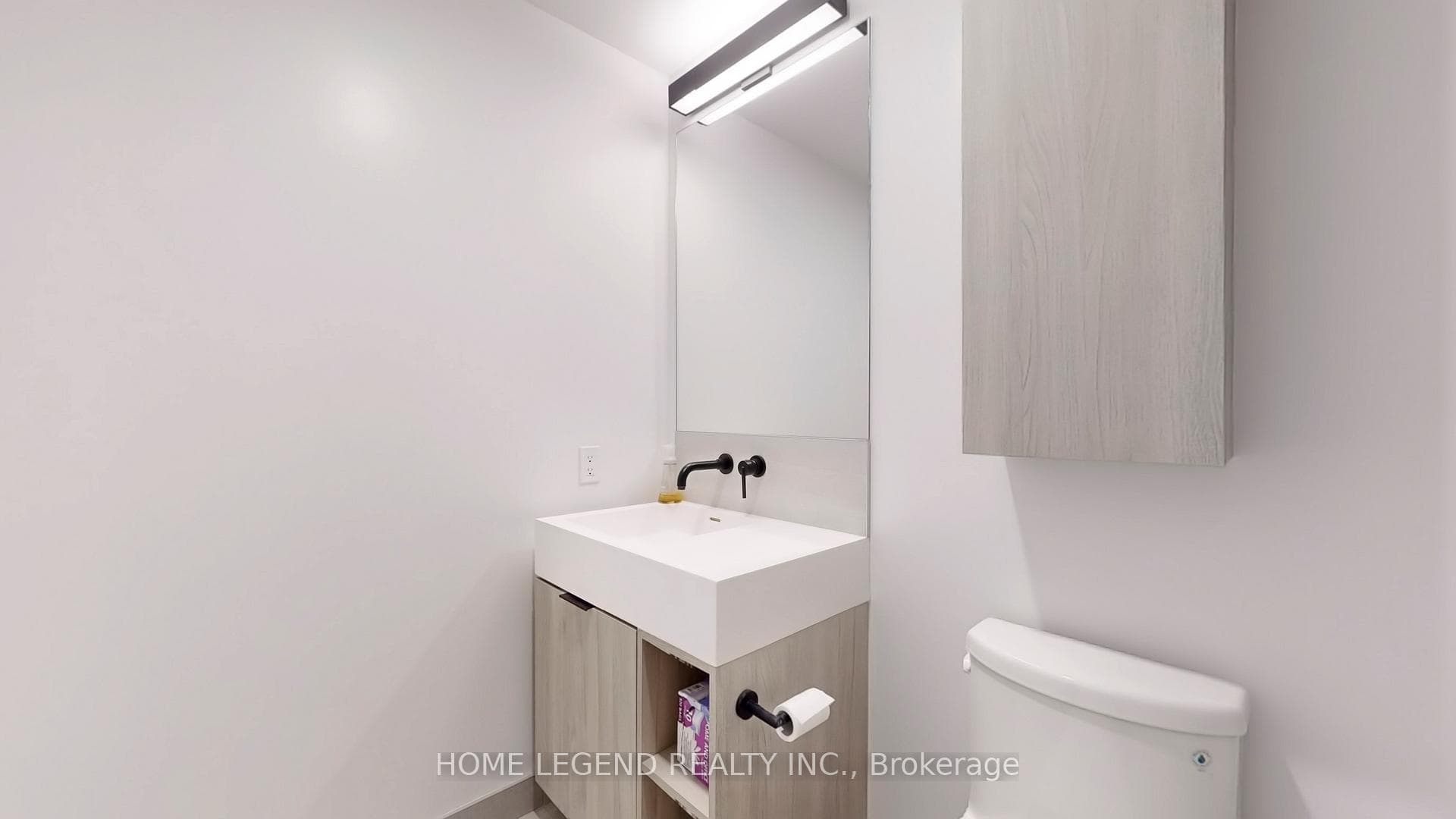 108 Peter Street Unit 902 photo 31