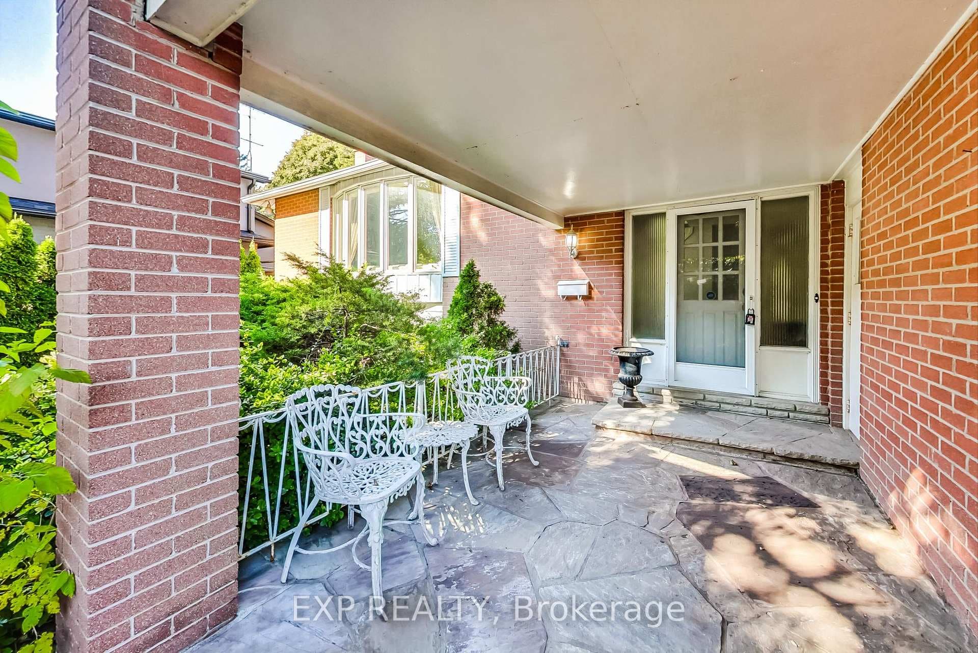 48 Normark Drive photo 3
