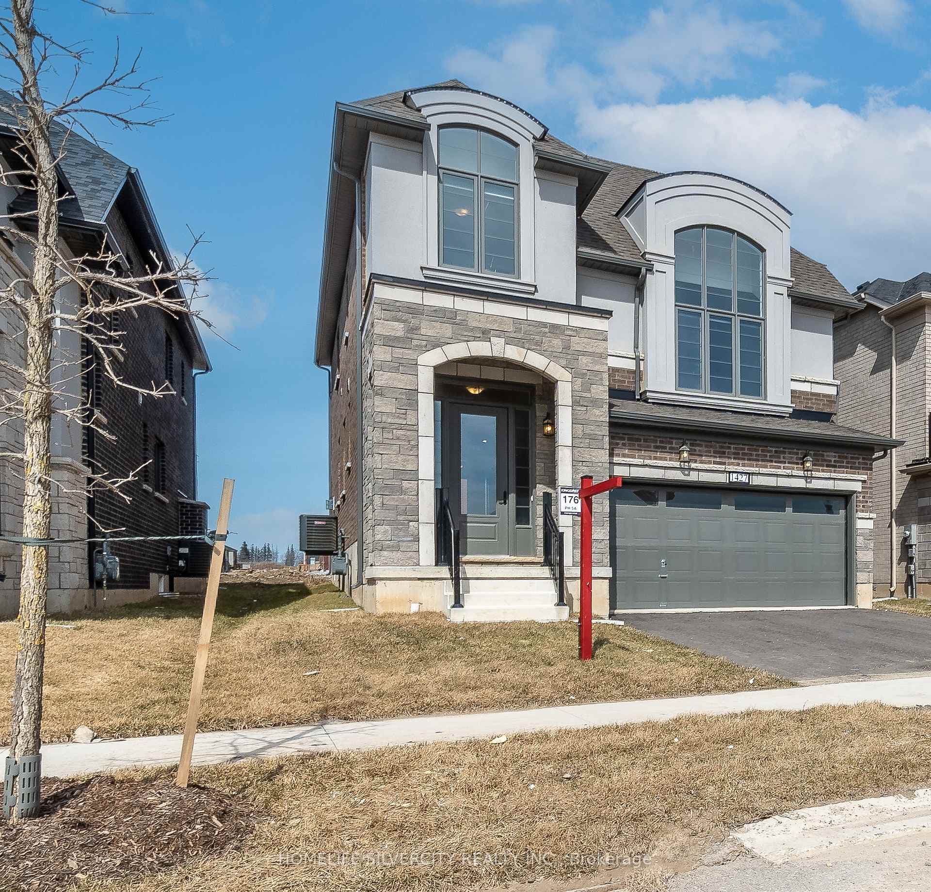 1427 Upper Thames Drive photo 1