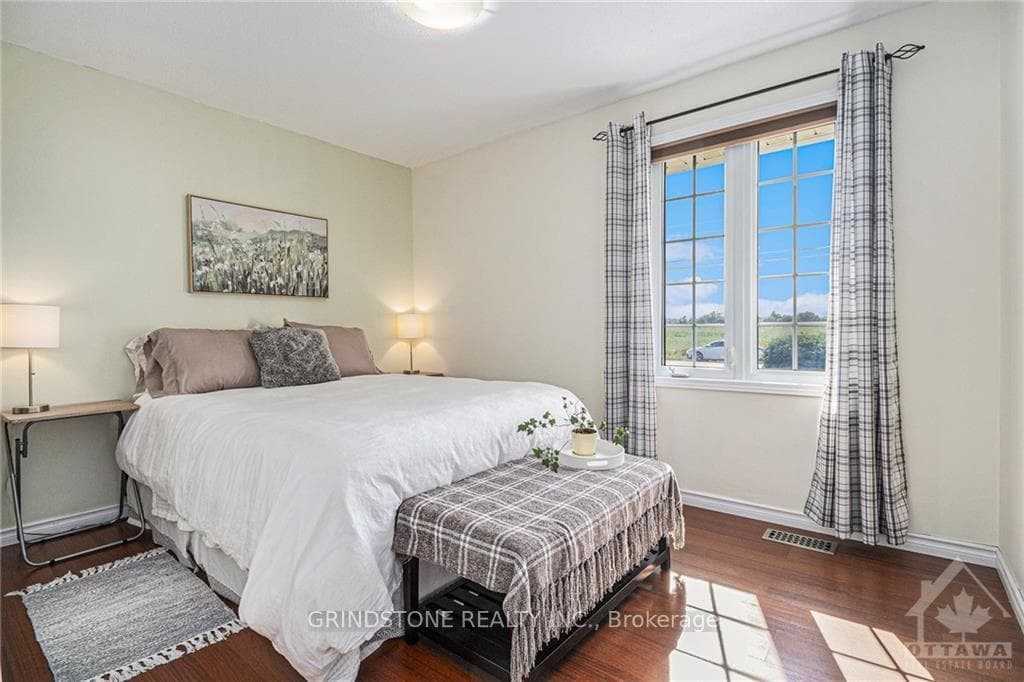 5145 FARMERS Way photo 15