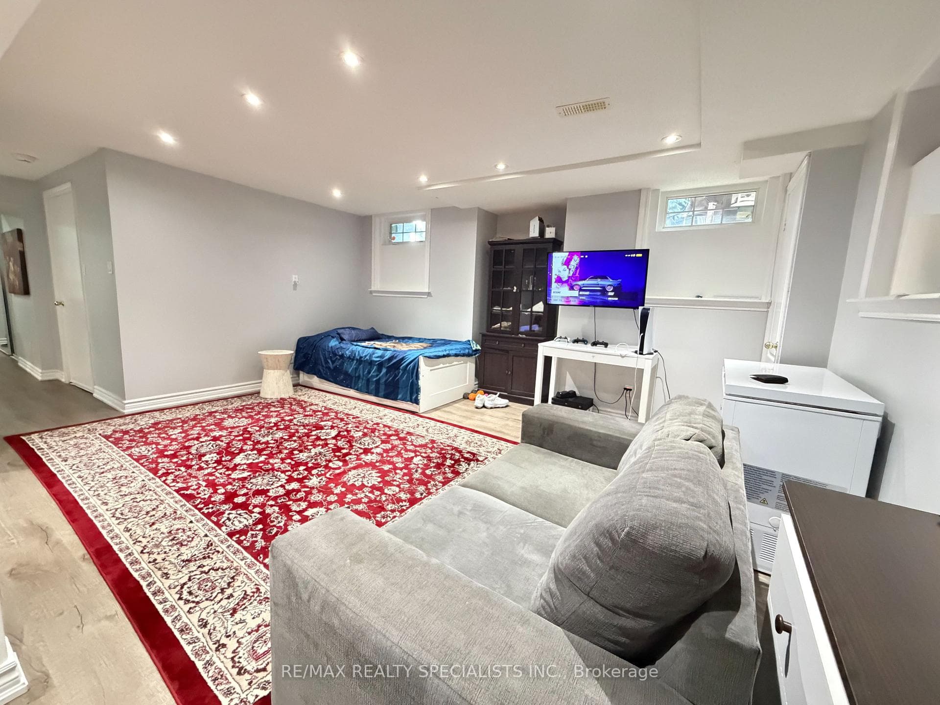 214 Mccready Drive photo 44