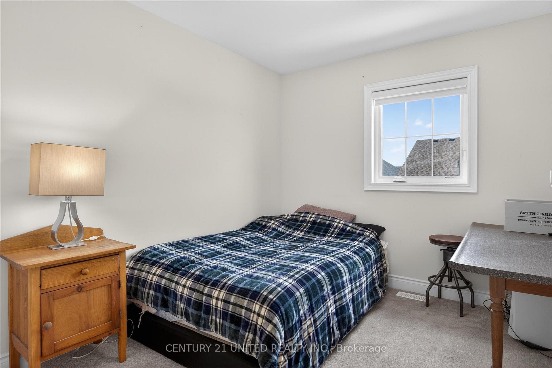 528 Macintosh Grove photo 30