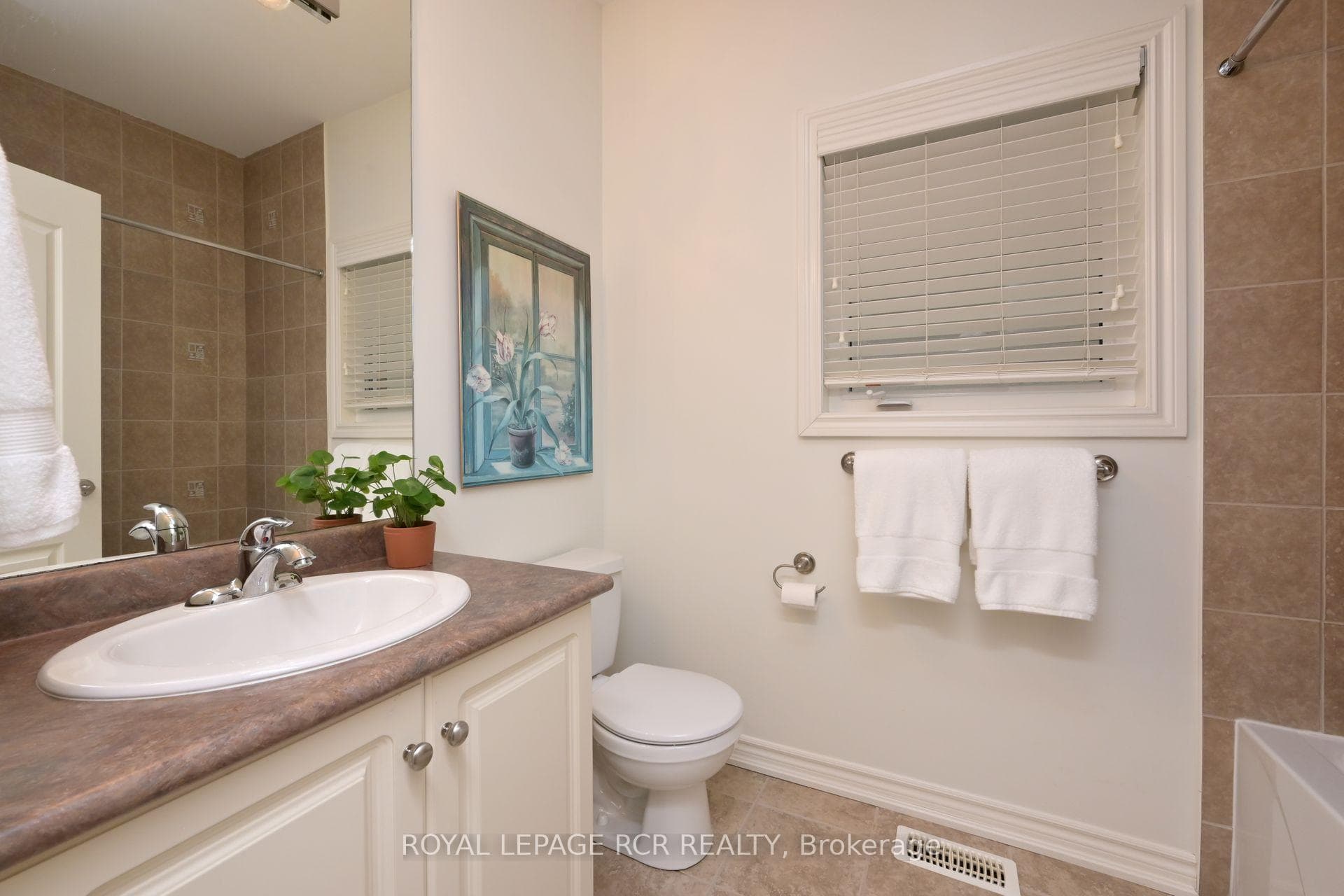 4 Piece Main Bath
