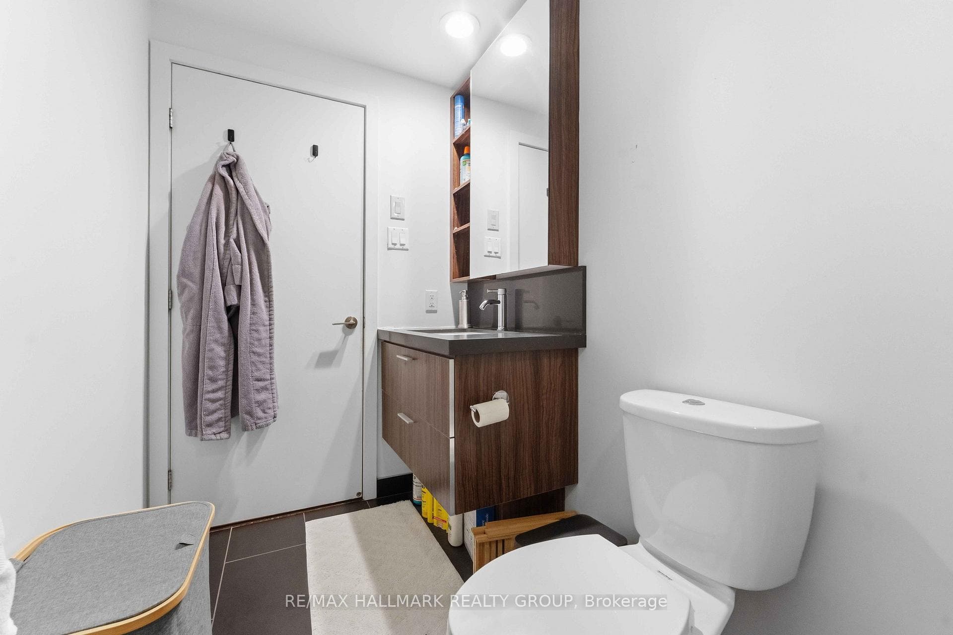 360 McLeod Street Unit 313 photo 21