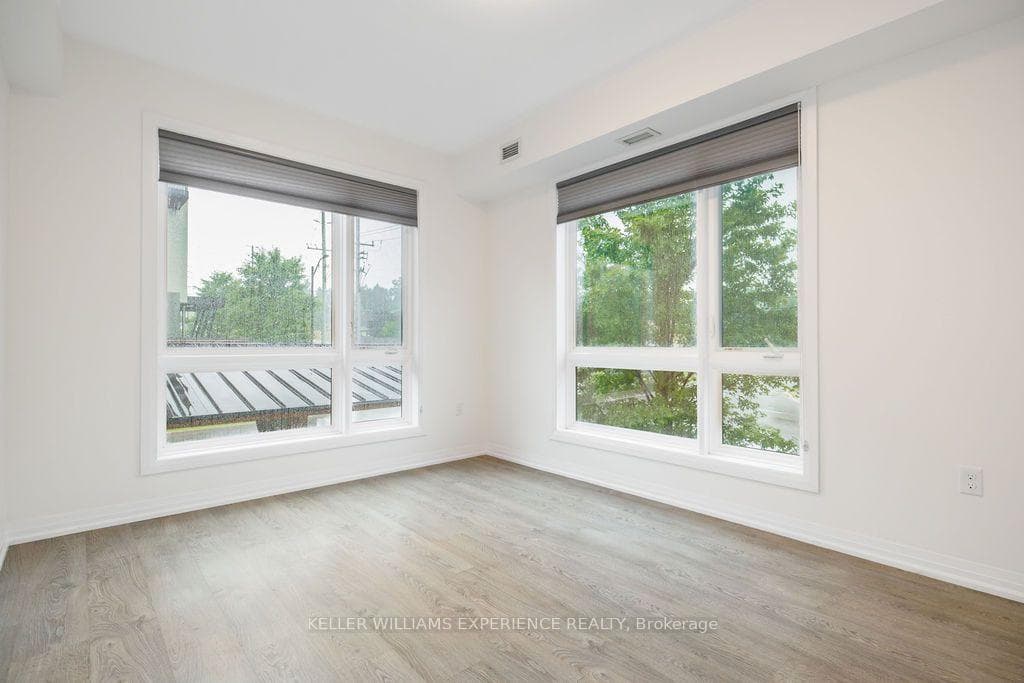 300 Essa Road Unit 201 photo 28