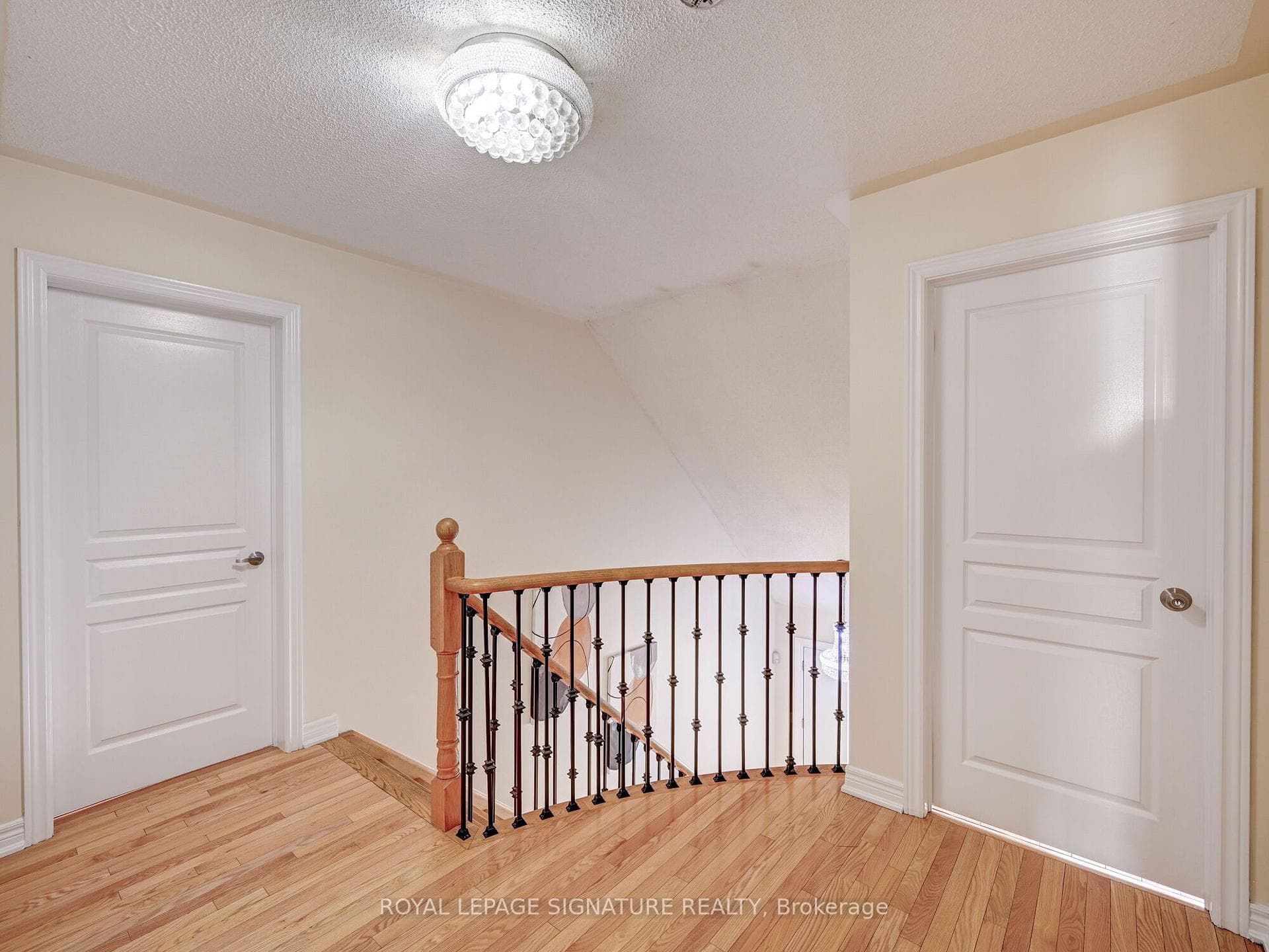 106 Naperton Drive photo 24