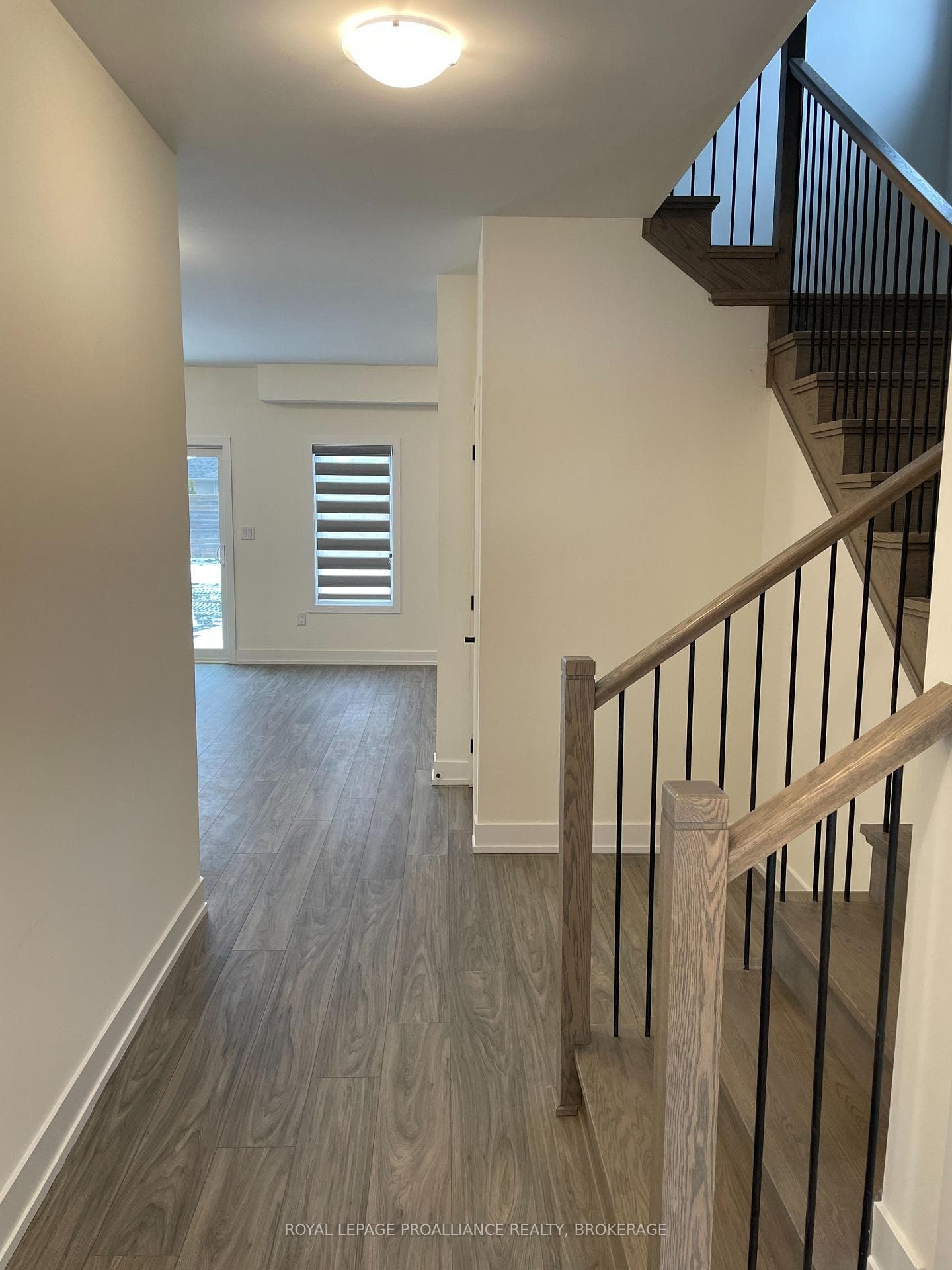 69 Dusenbury Drive photo 3
