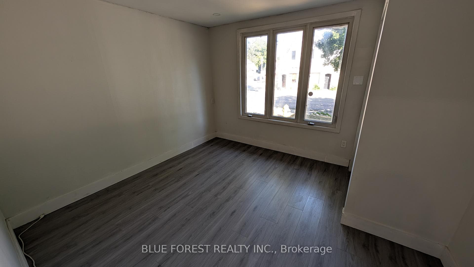 94 Stanley Street photo 12