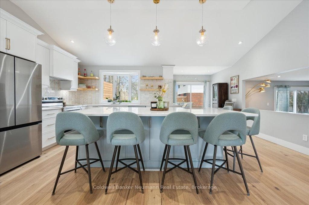 180 Southwood Drive photo 8