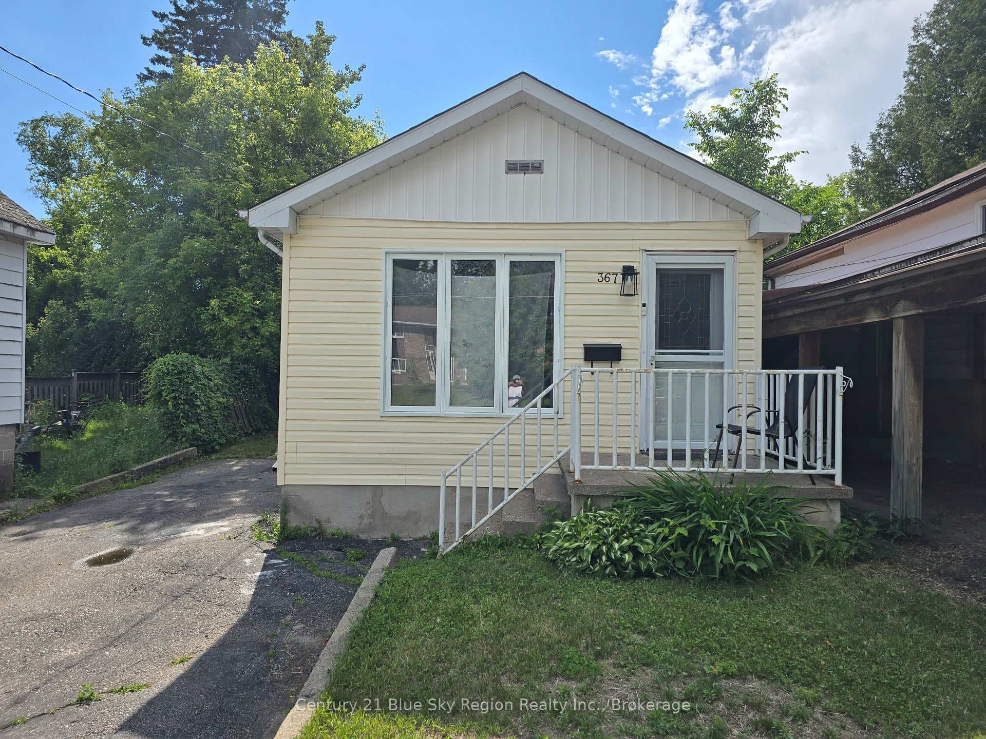 367 Princess Street photo 3