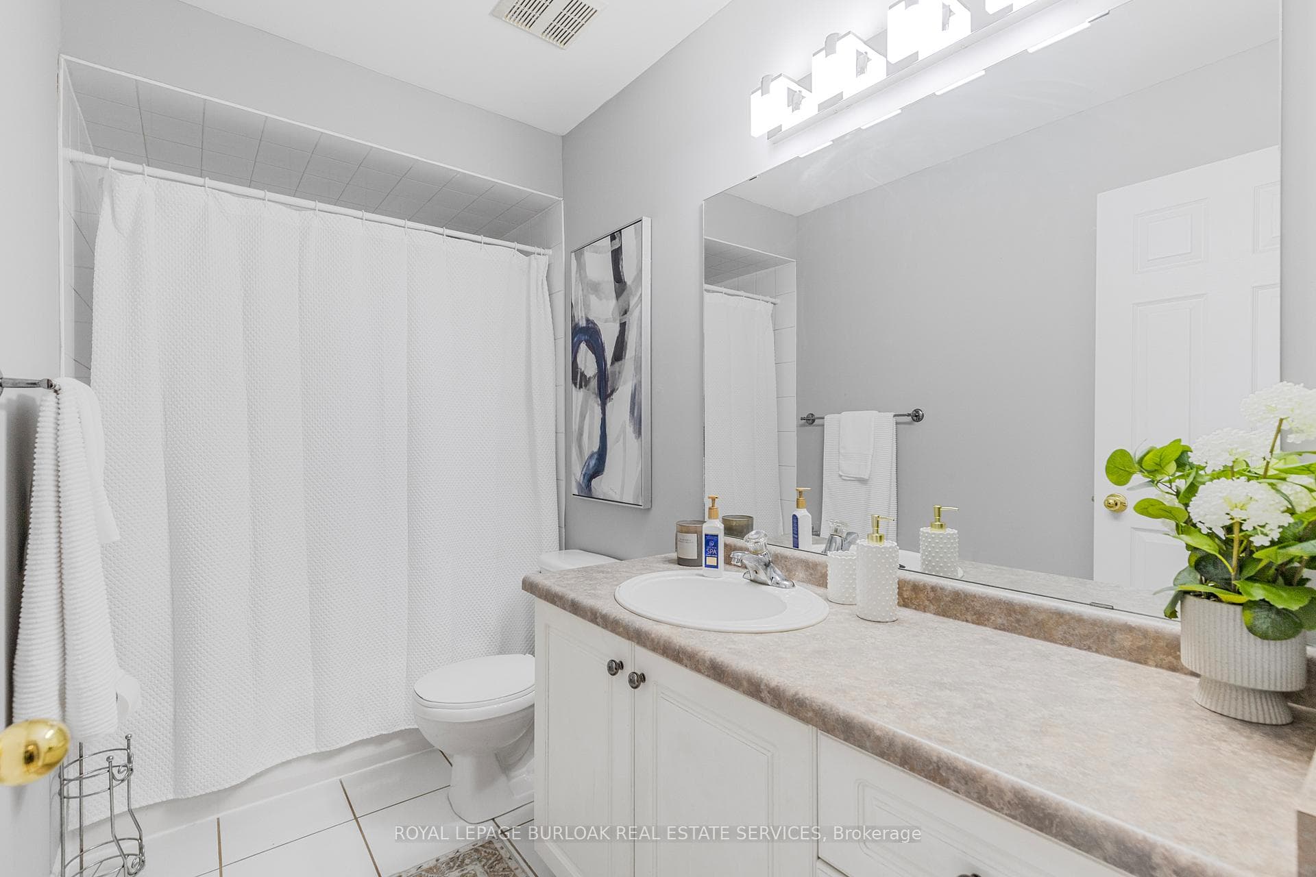 130 Robert Street Unit 32 photo 21