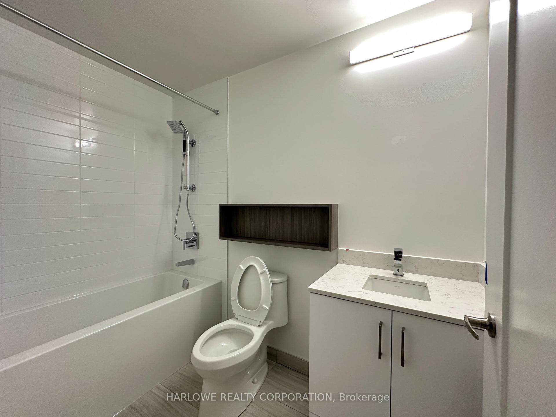 135 Lower Sherbourne Street Unit 1753 W photo 9