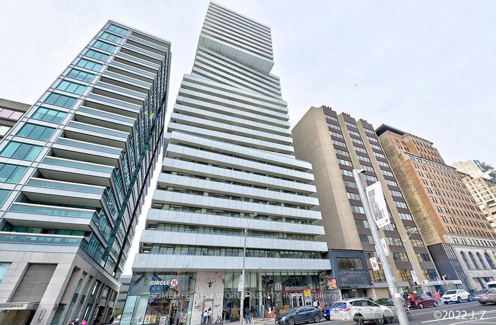 200 Bloor Street Unit 1601 photo 1