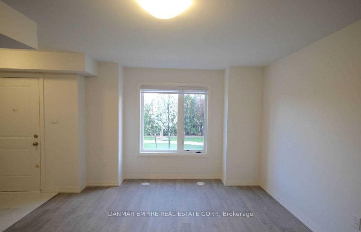 33 Cohen Way photo 3