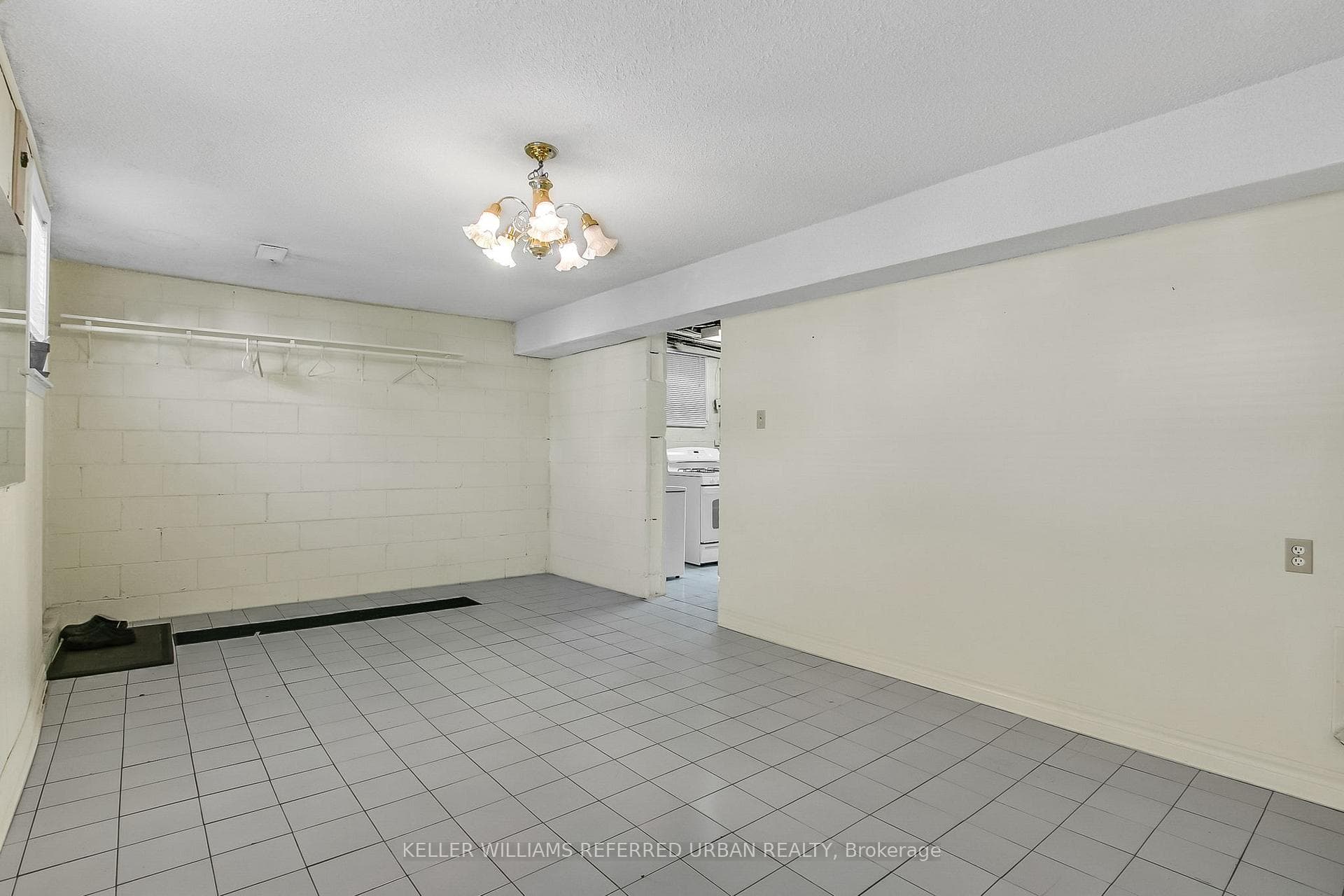 663 Brock Avenue photo 45