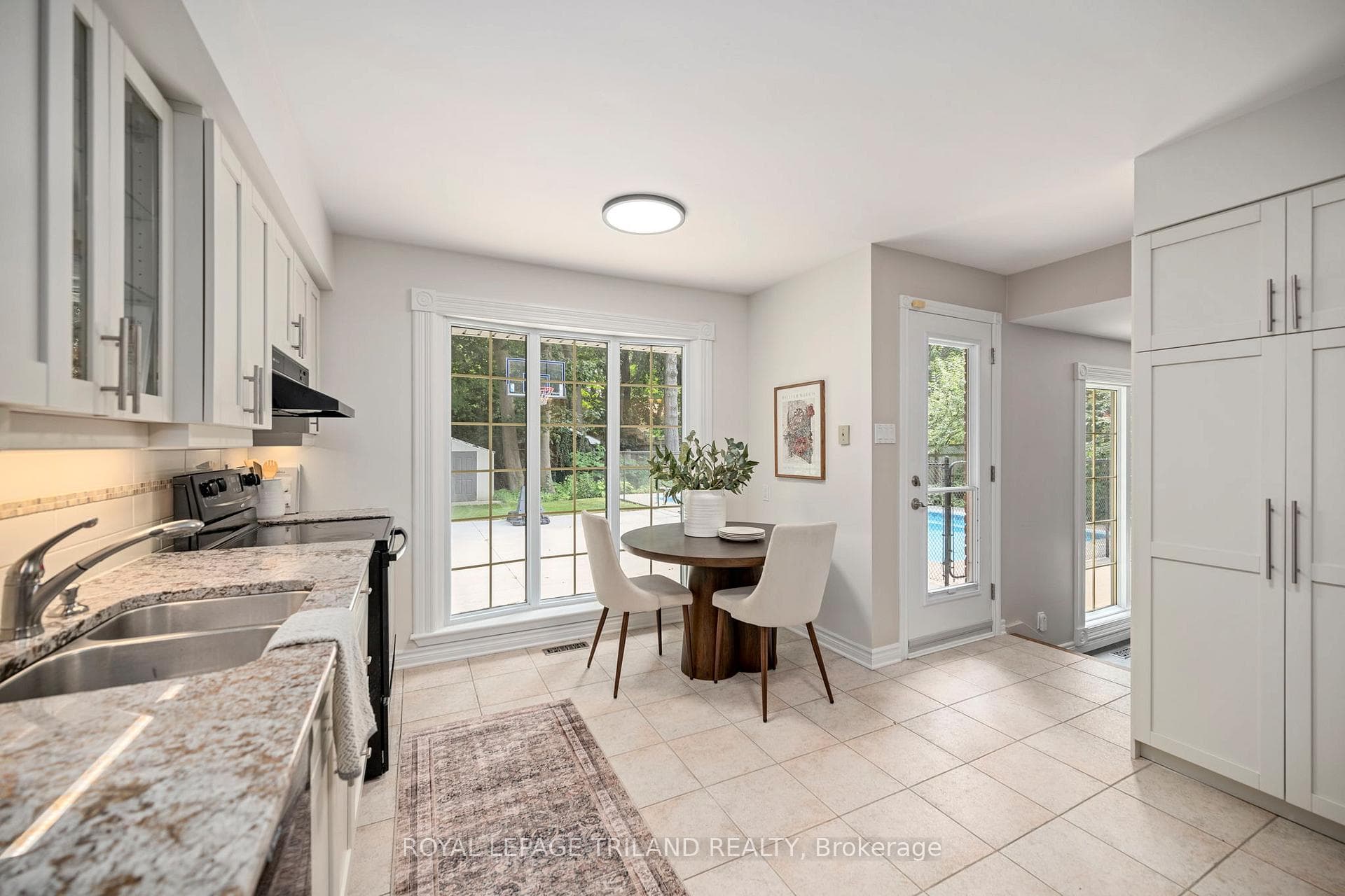 90 Georgia Road photo 12