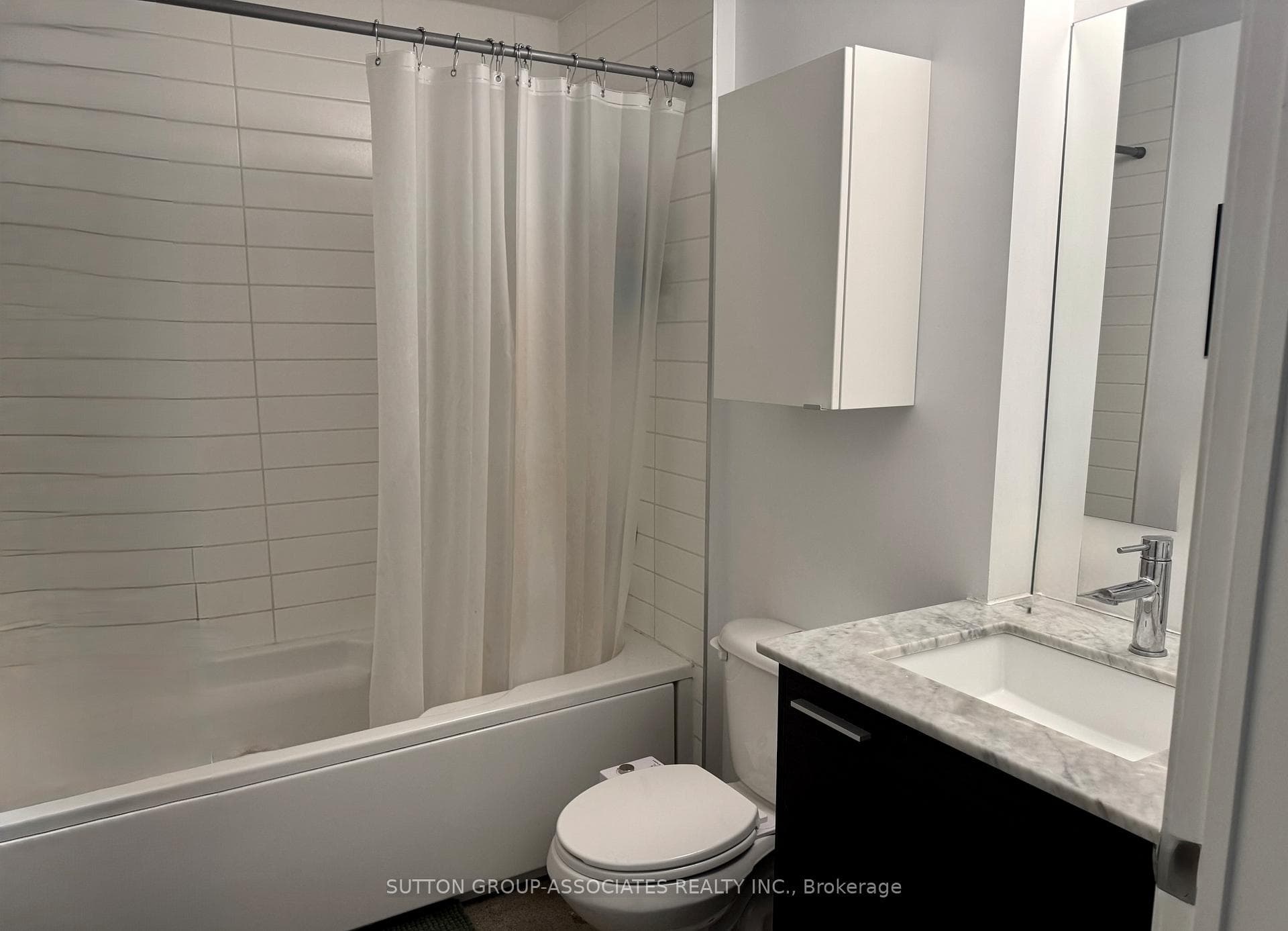 569 King Street Unit 310 photo 5