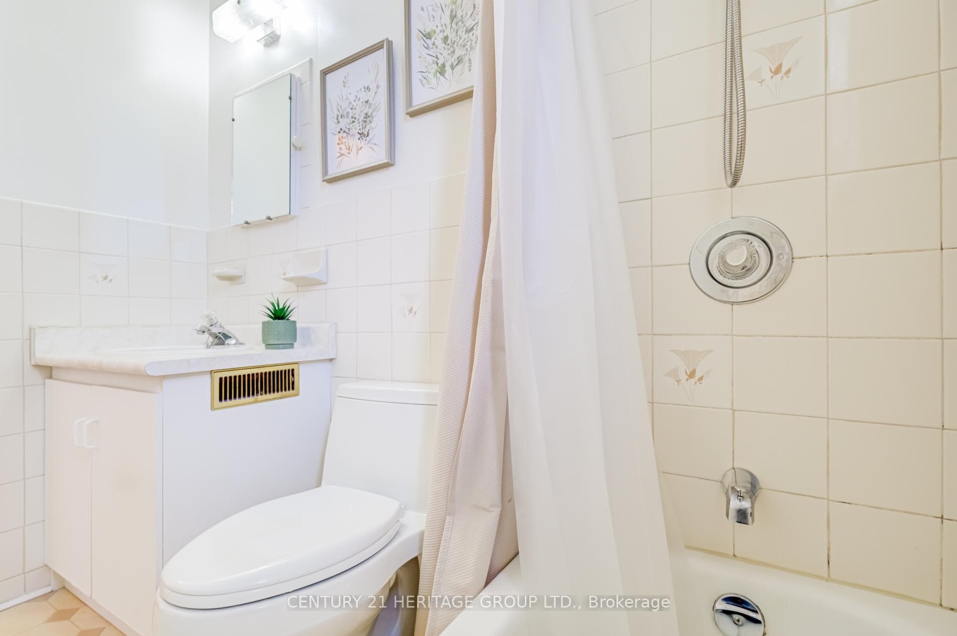 245 Browndale Crescent photo 20