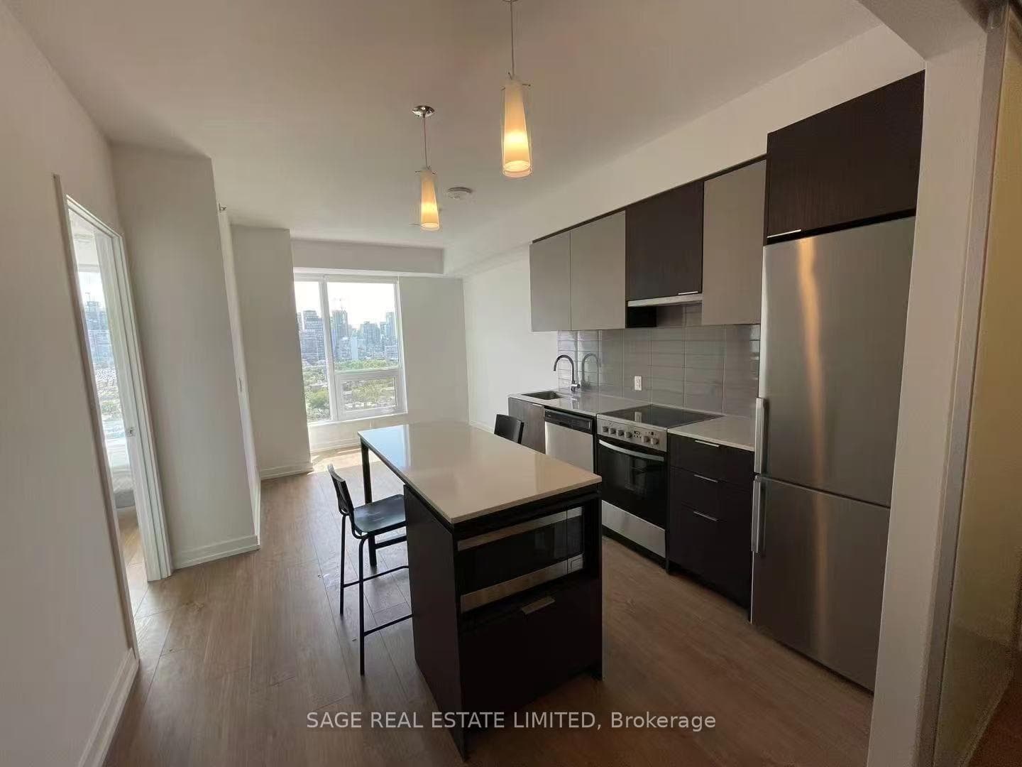 203 College Street Unit 1709 photo 9