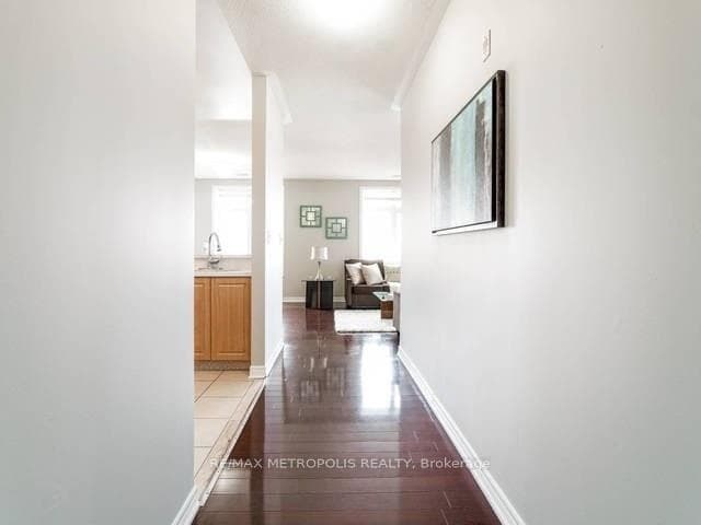 7340 Markham Road Unit 310 photo 9