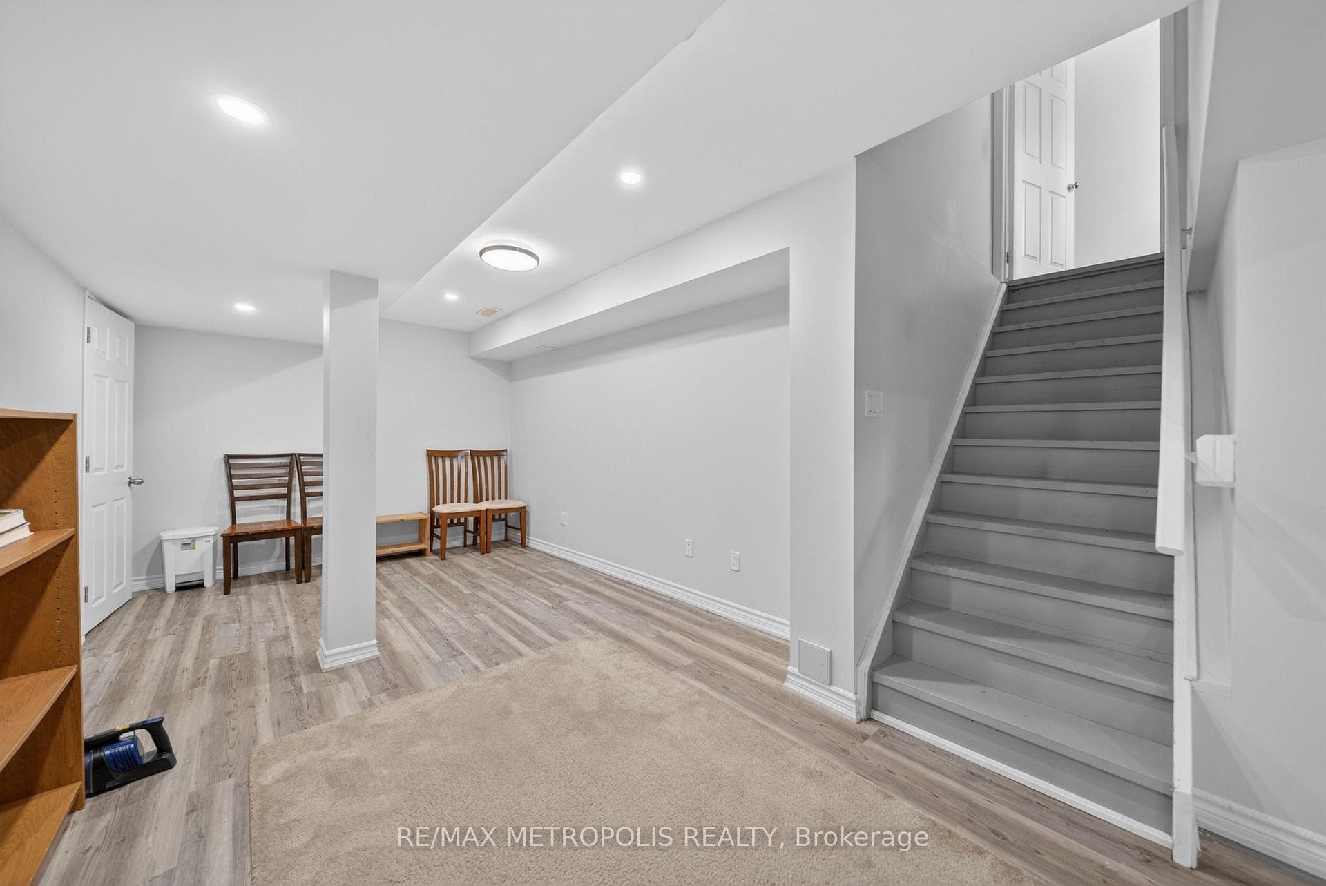 83 Greenhalf Drive photo 41