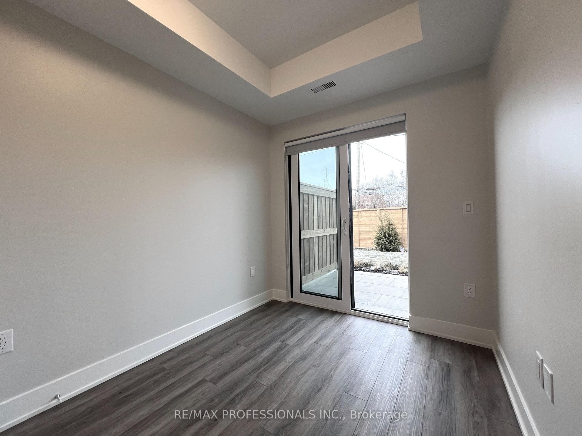 62 Dixfield Drive Unit 130 photo 18