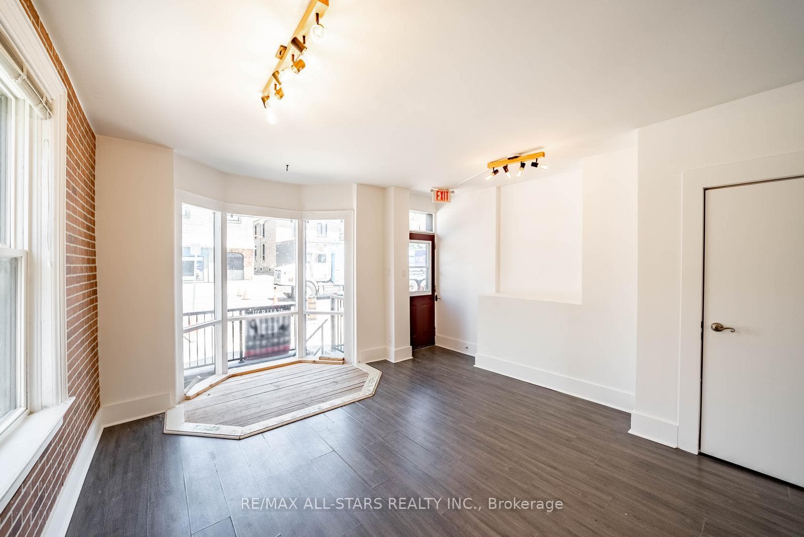 6393 Main Street Unit Main photo 7
