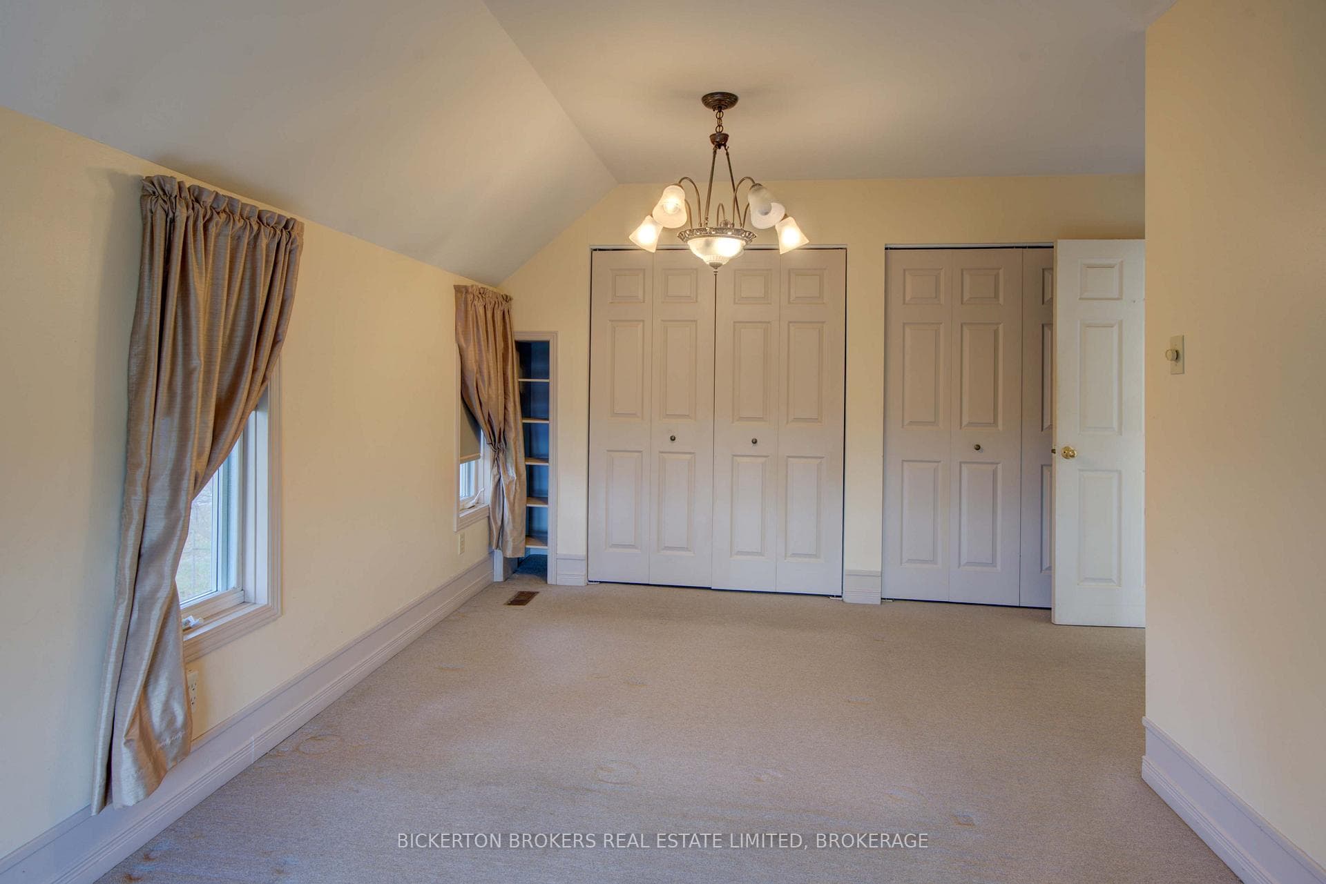 20 Gilbert Street photo 23