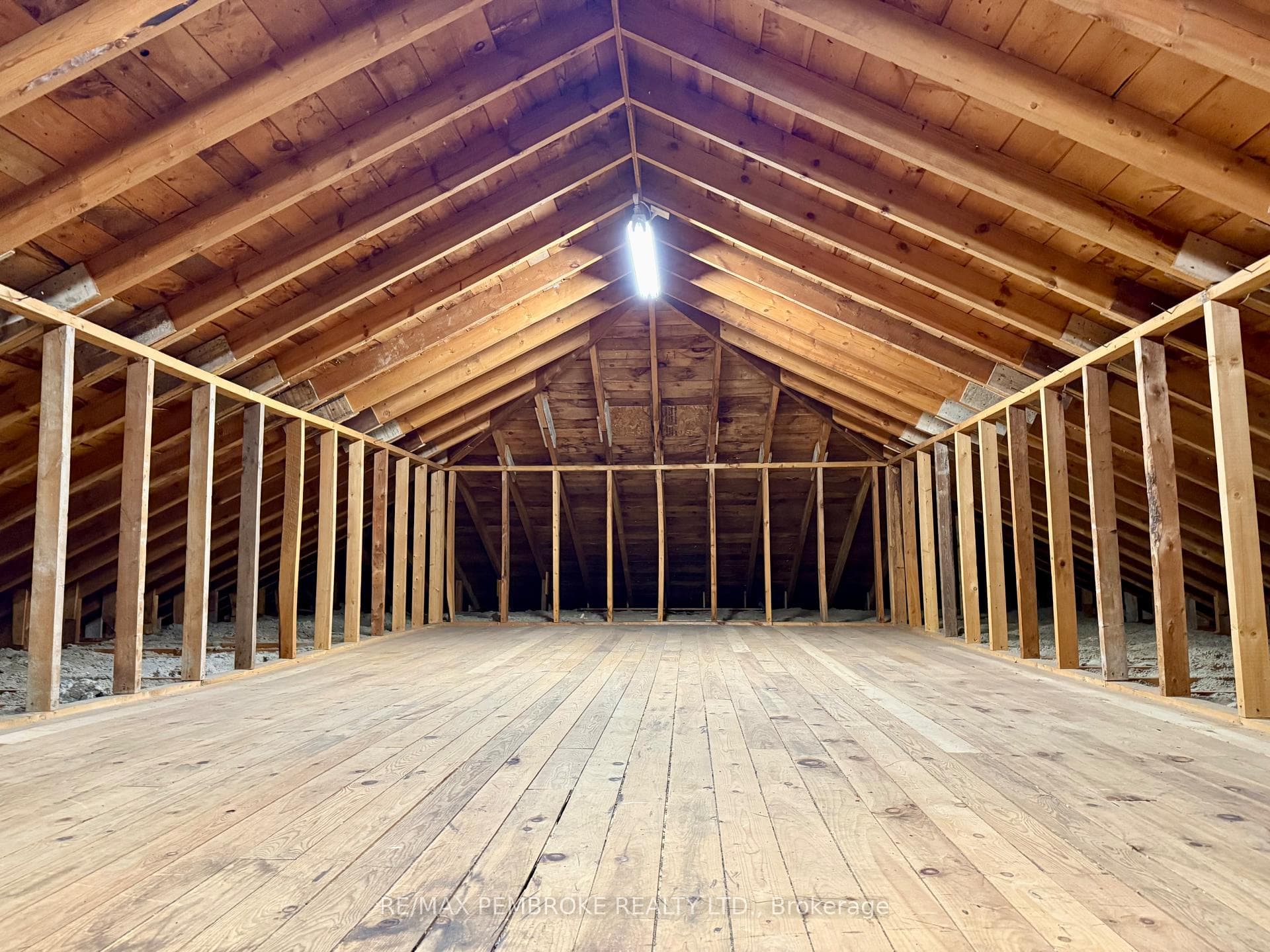 Large Attic space 25 feet X 13.8 Feet