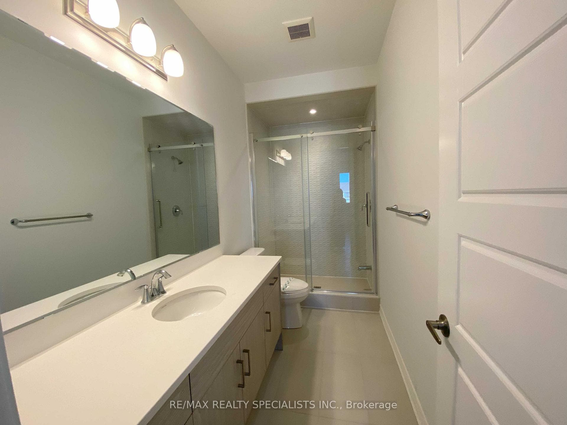 1183 Milland Drive photo 20