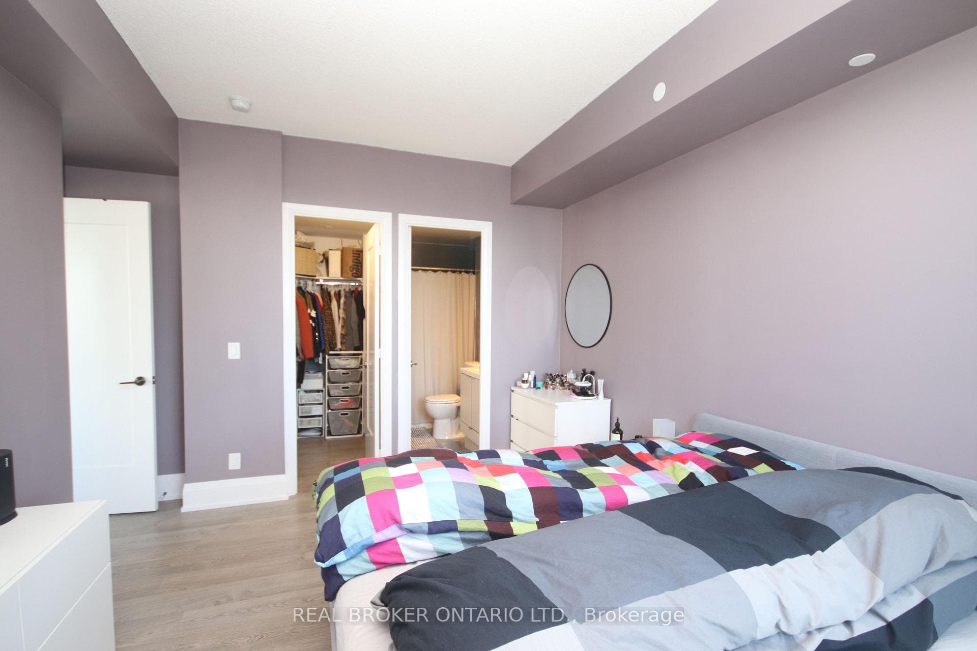 101 Erskine Avenue Unit 1615 photo 10