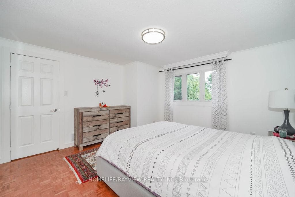 215 Weldrick Road photo 36