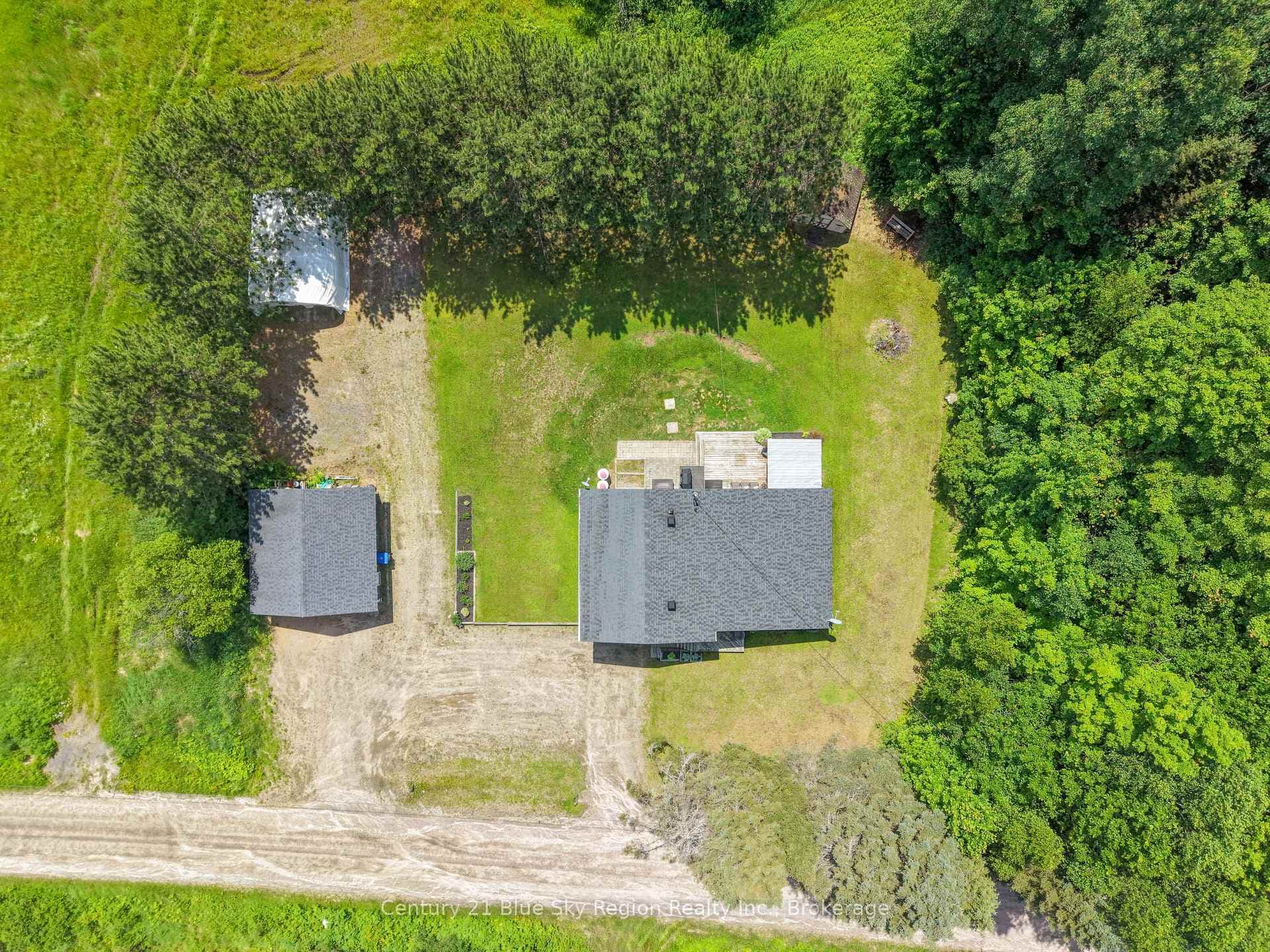 128 Hurtubise Road photo 5